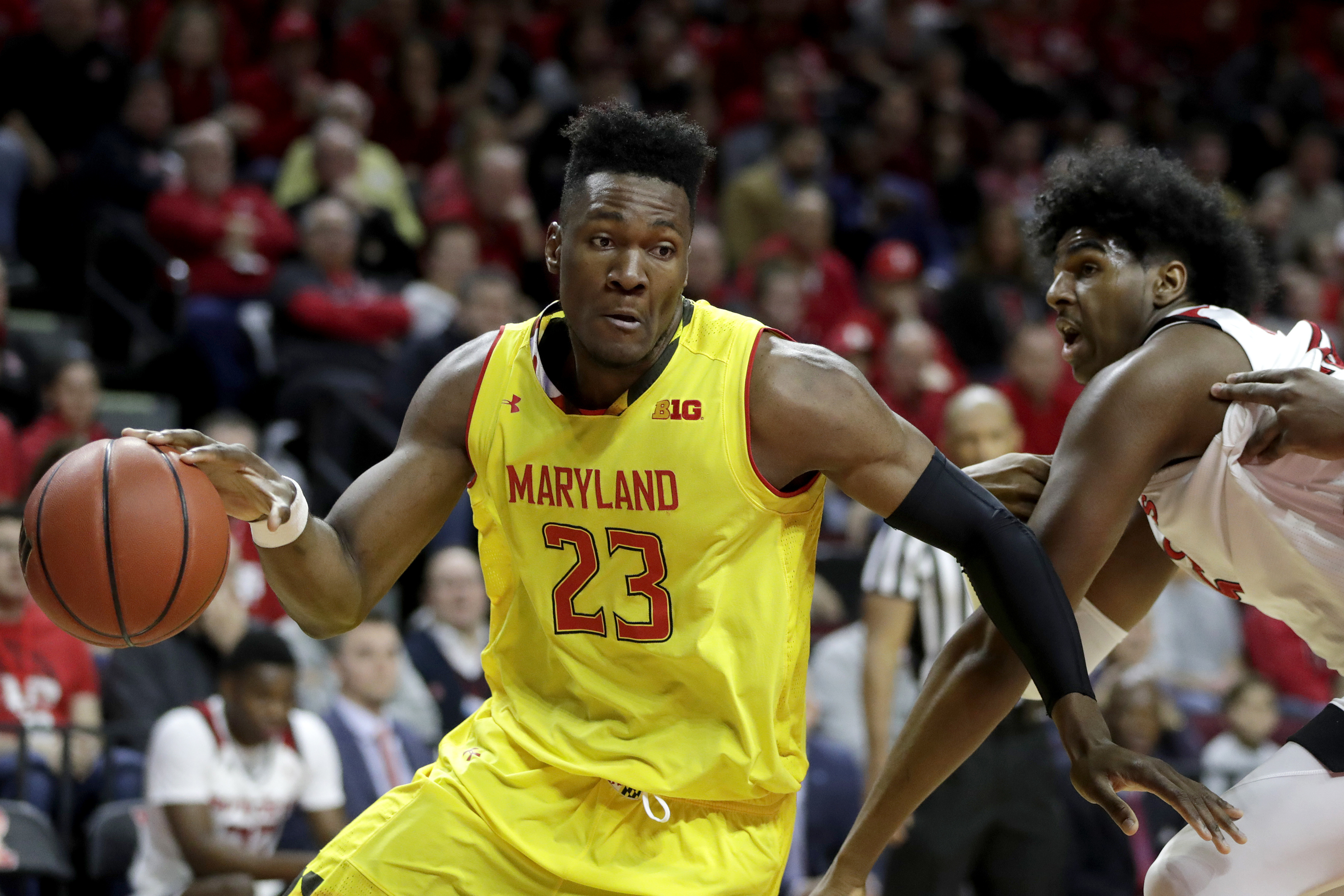 Smith helps Maryland roll past Rutgers 77-63