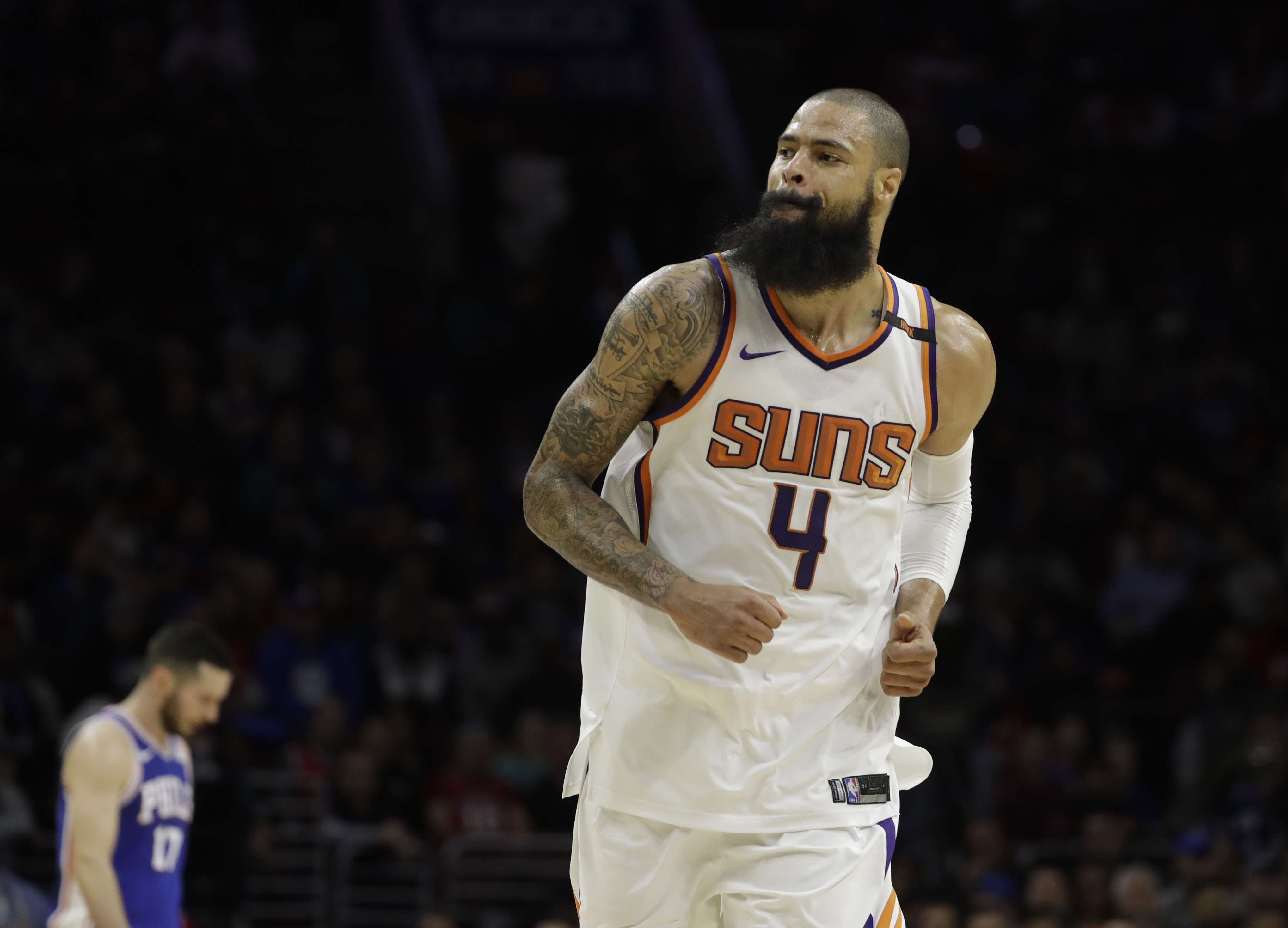 AP Source: Suns buying out Tyson Chandler