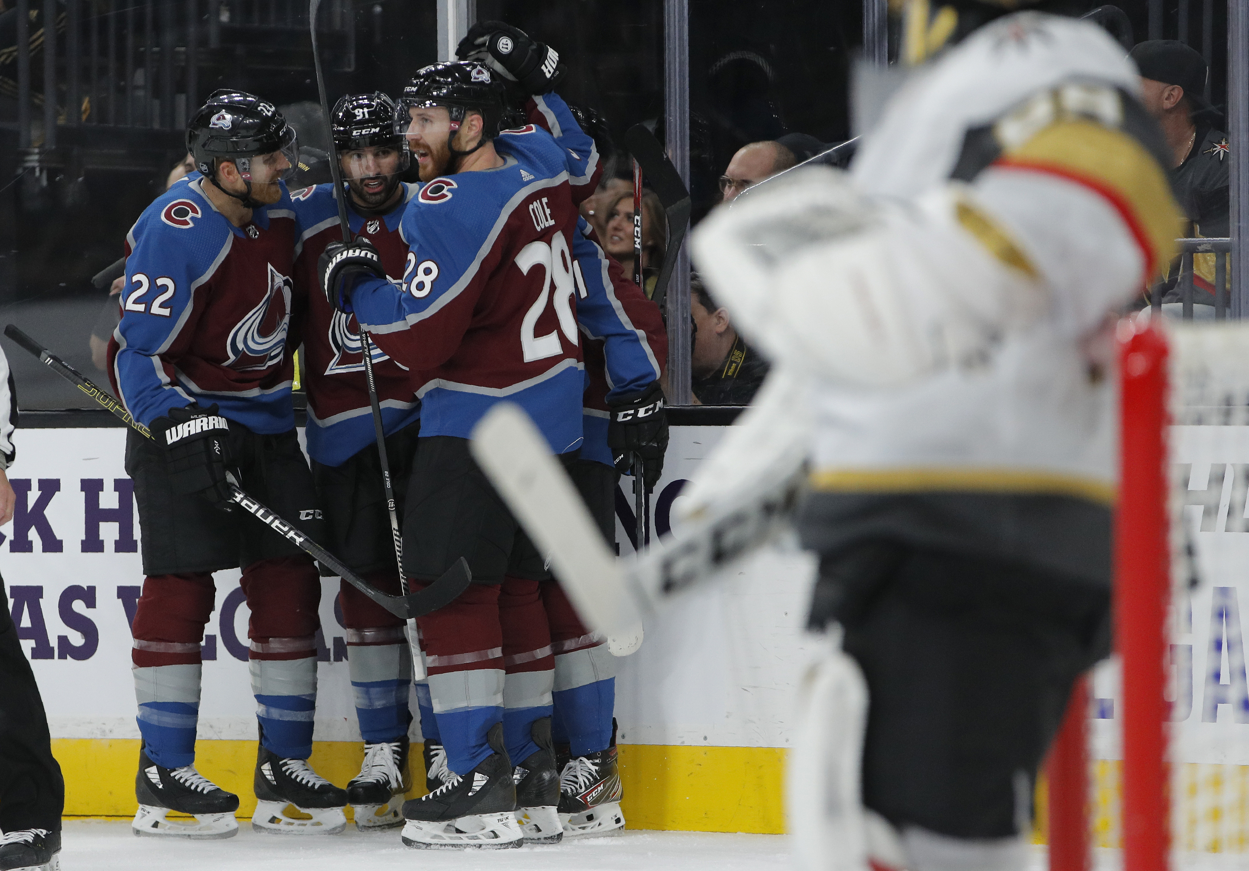 Avalanche beats Golden Knights 6-1 to improve to 8-1-1