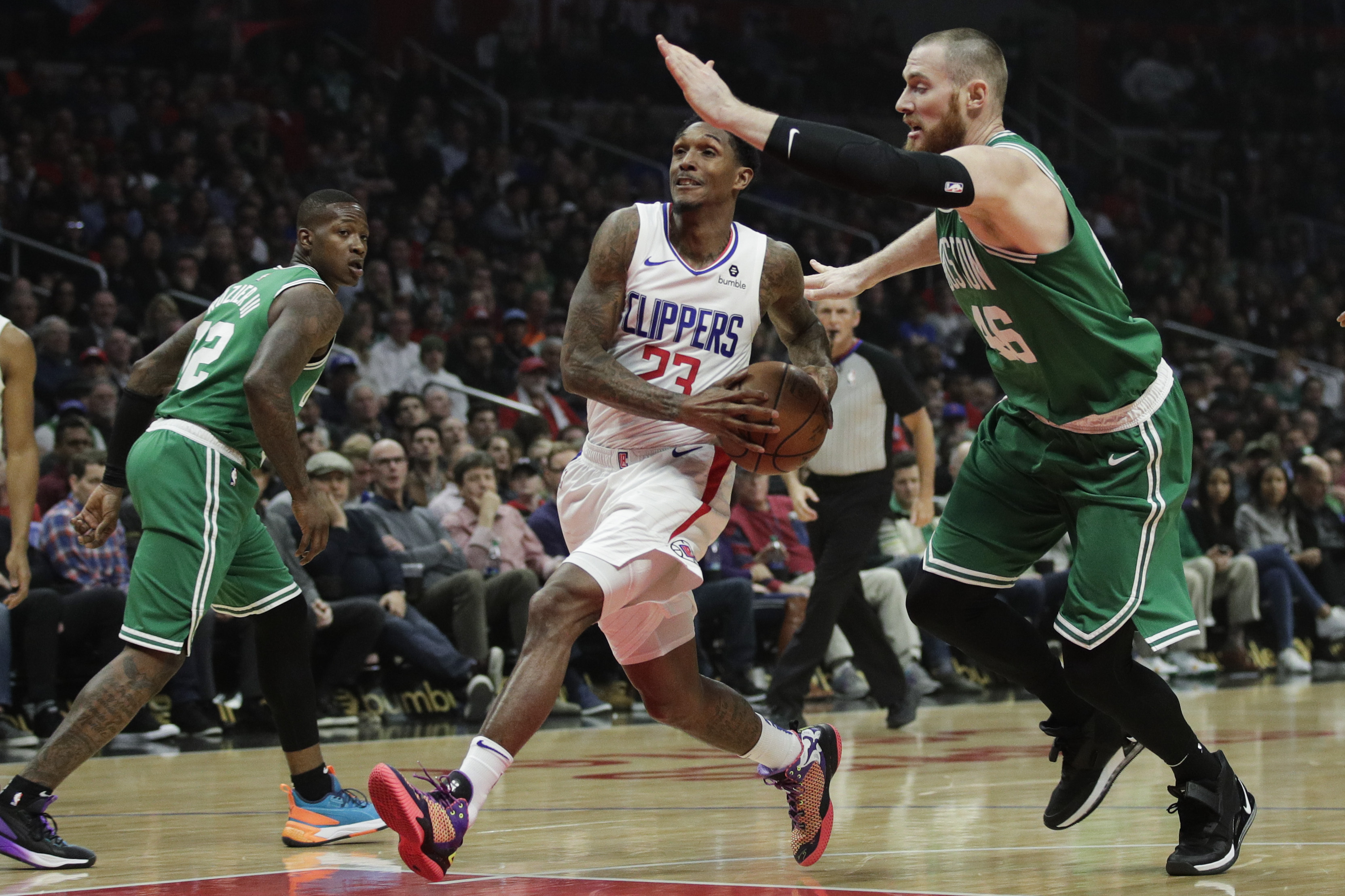 Clippers’ Williams becomes NBA bench points leader in win