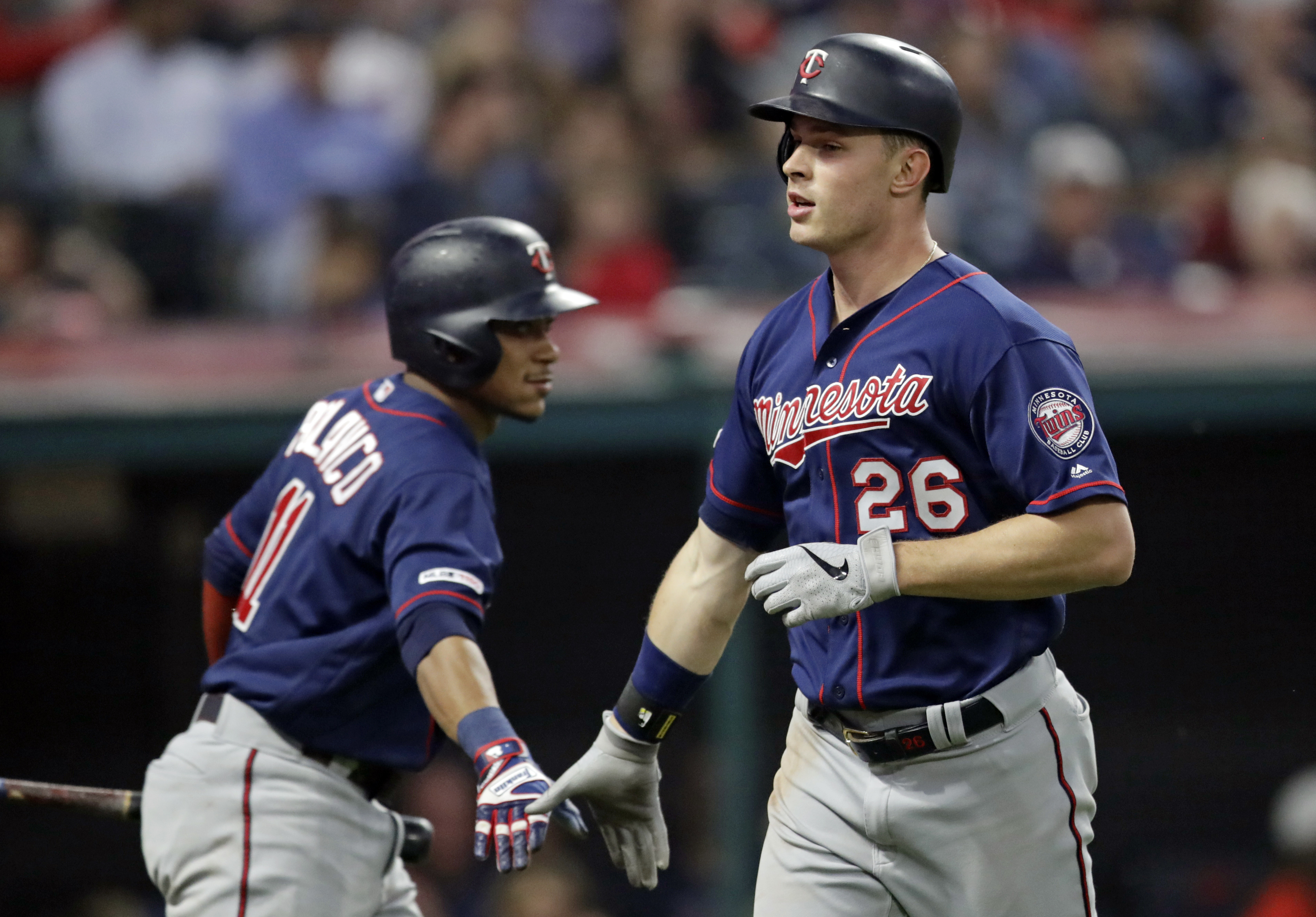 Kepler hits 3 homers, Twins edge Indians 5-4 to avoid sweep