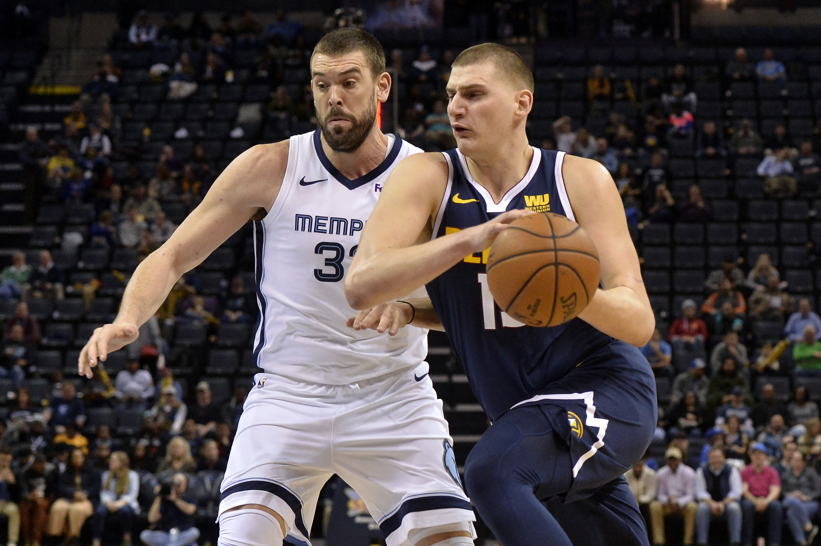 Jokic, Barton help Nuggets rally to beat Grizzlies 95-92