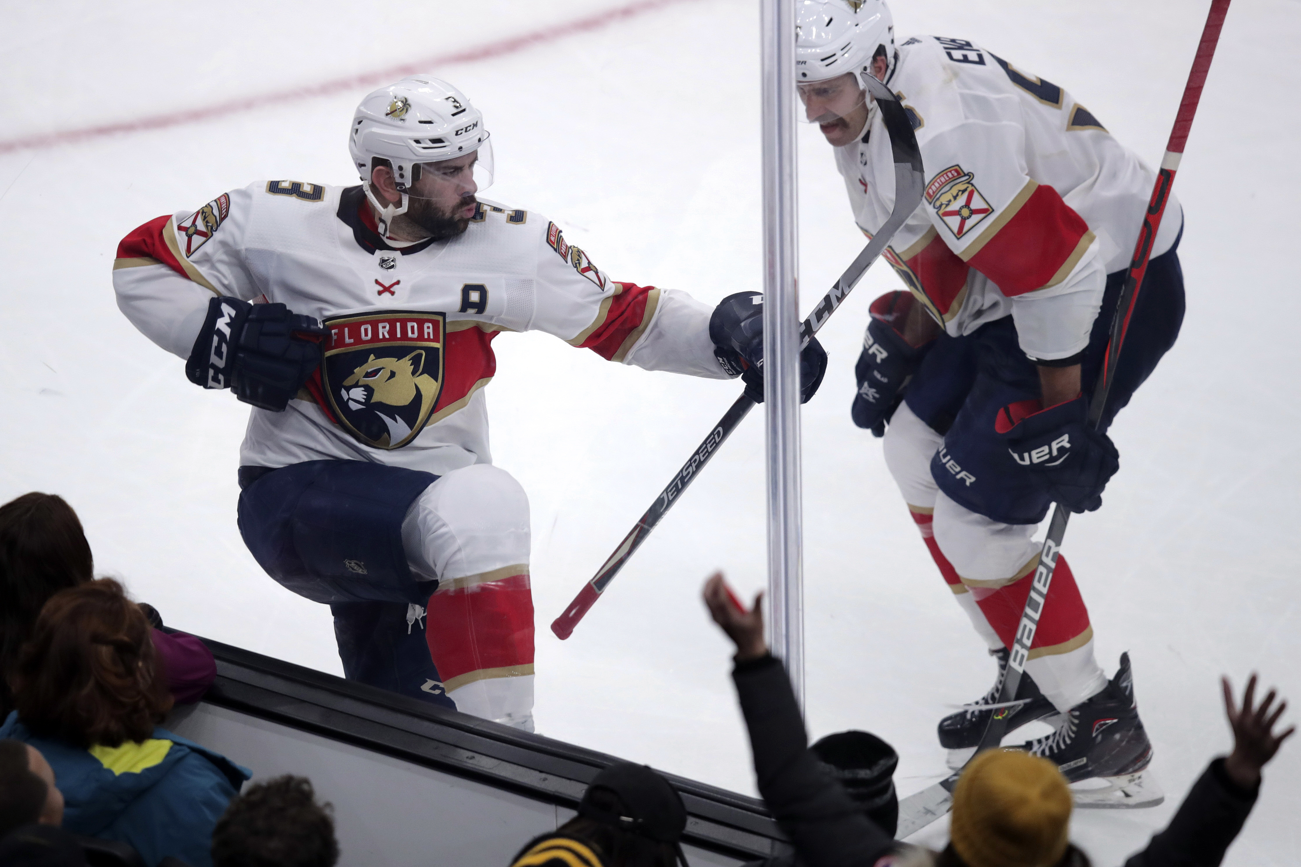 Hoffman scores in SO, Panthers rally to beat Bruins 5-4