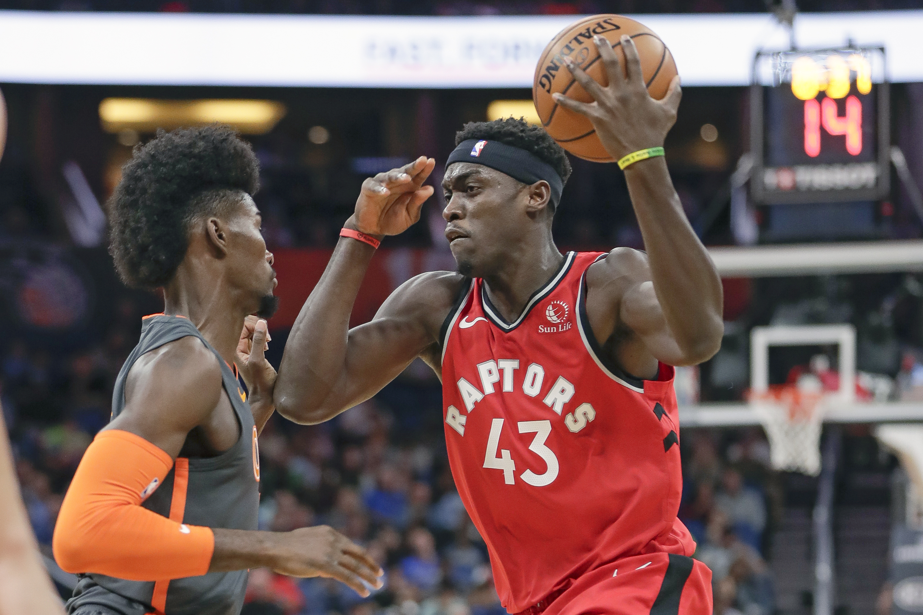 Powell leads Raptors to 6th straight win, 90-83 over Magic