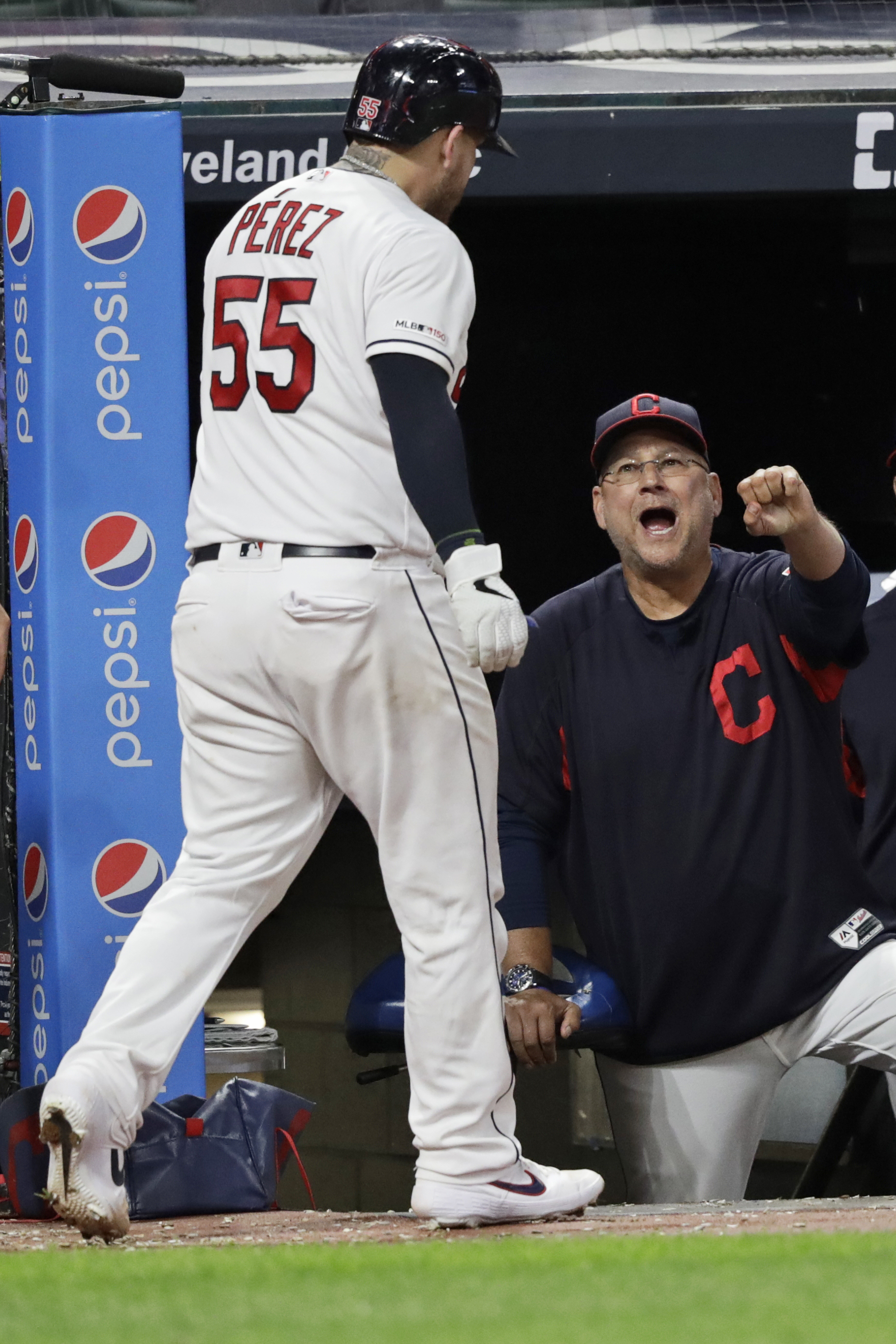 Indians manager Francona has eye surgery, misses game