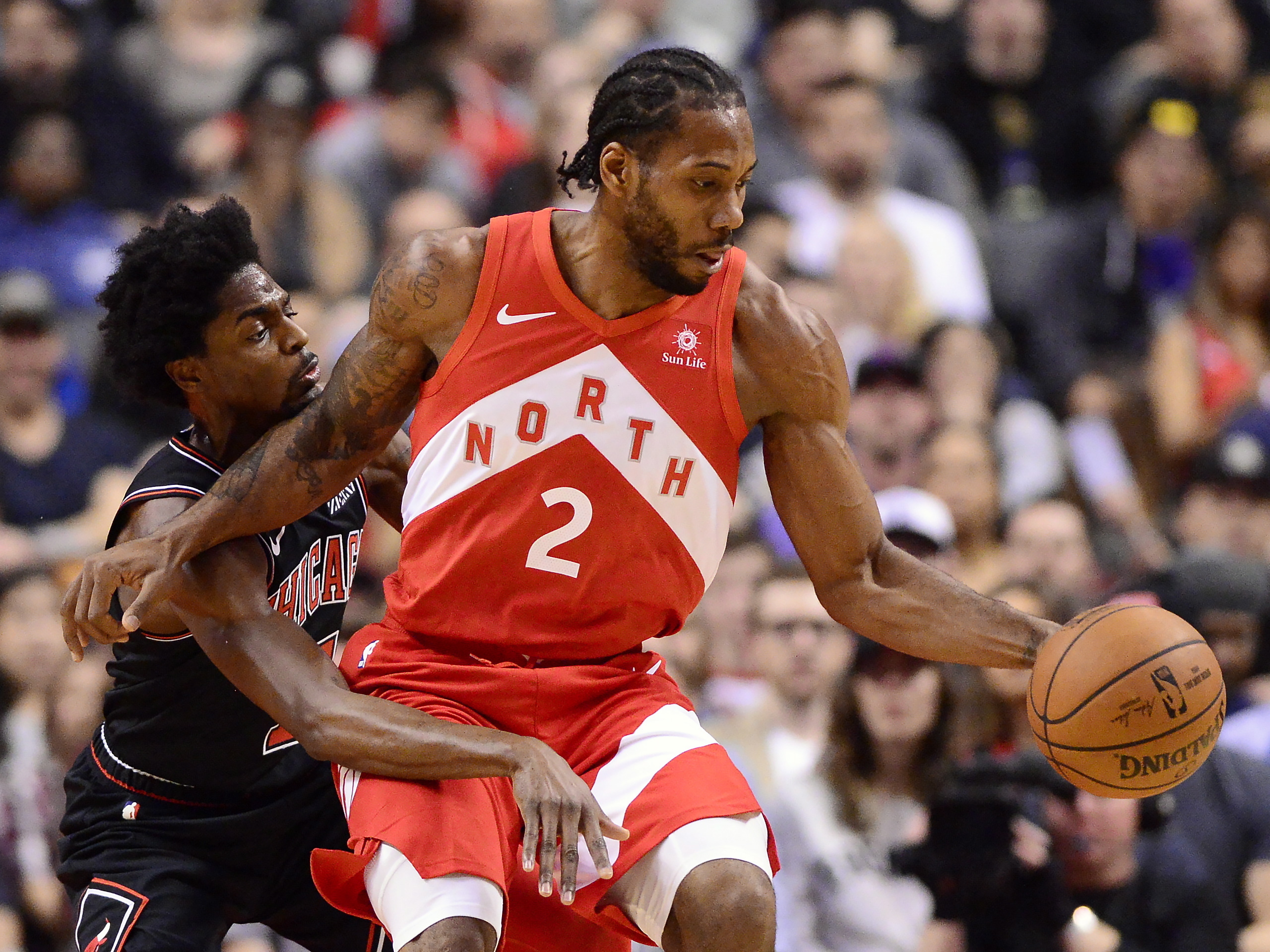 Leonard scores 27 as Raptors beat Bulls 95-89