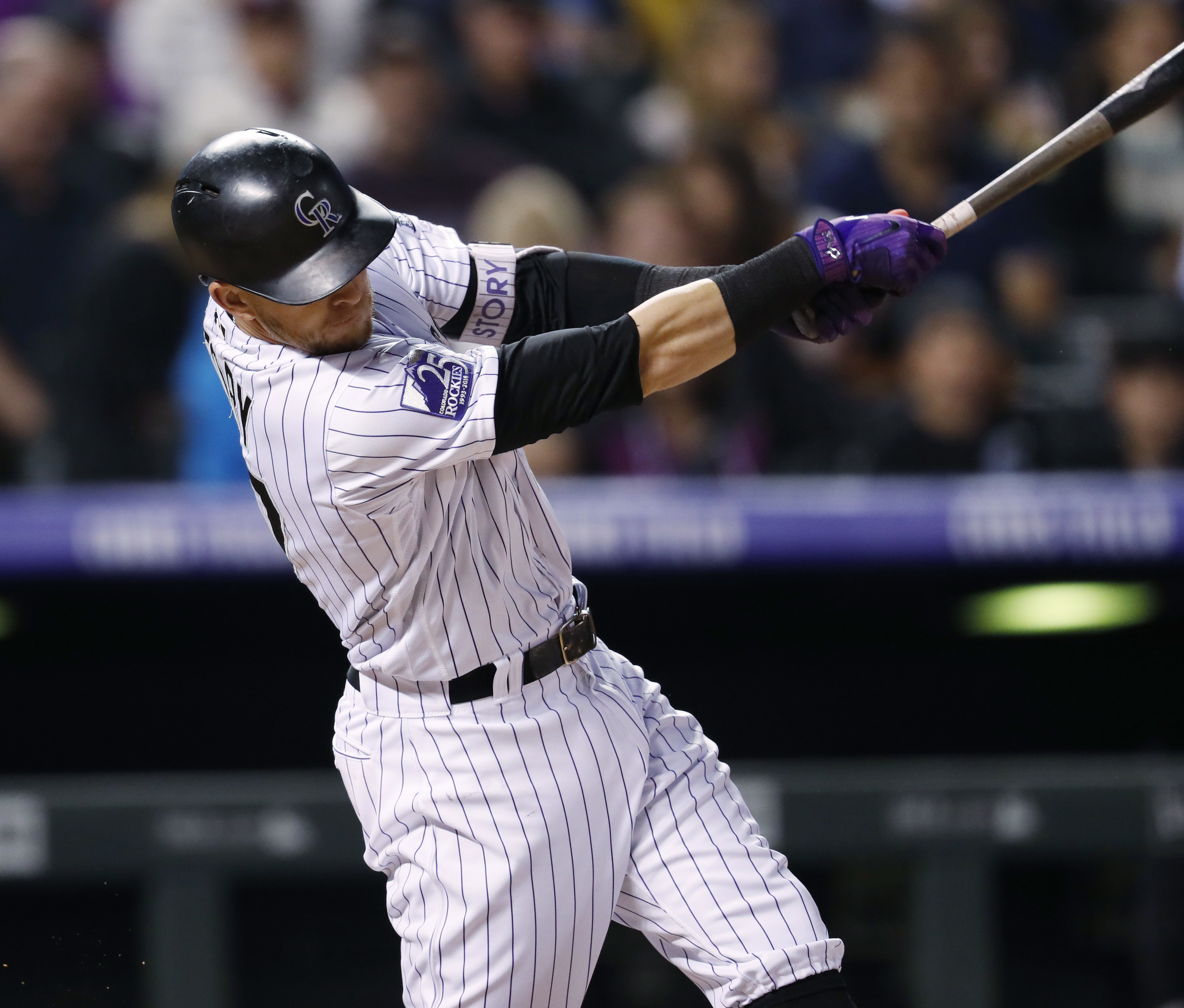 Story hits 3 home runs for Rockies