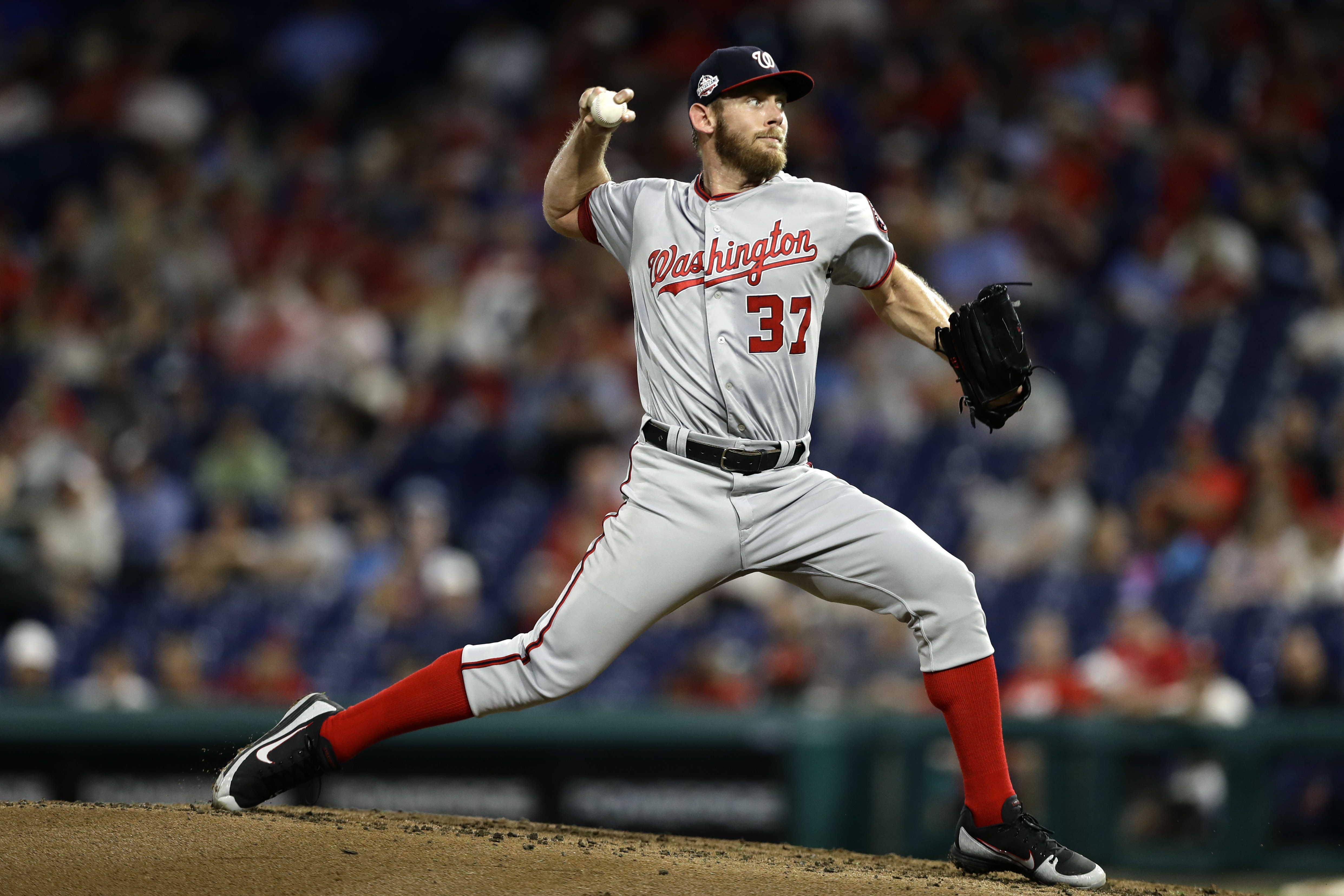 Strasburg strikes out 9, Nats beat Phillies 5-1 for sweep