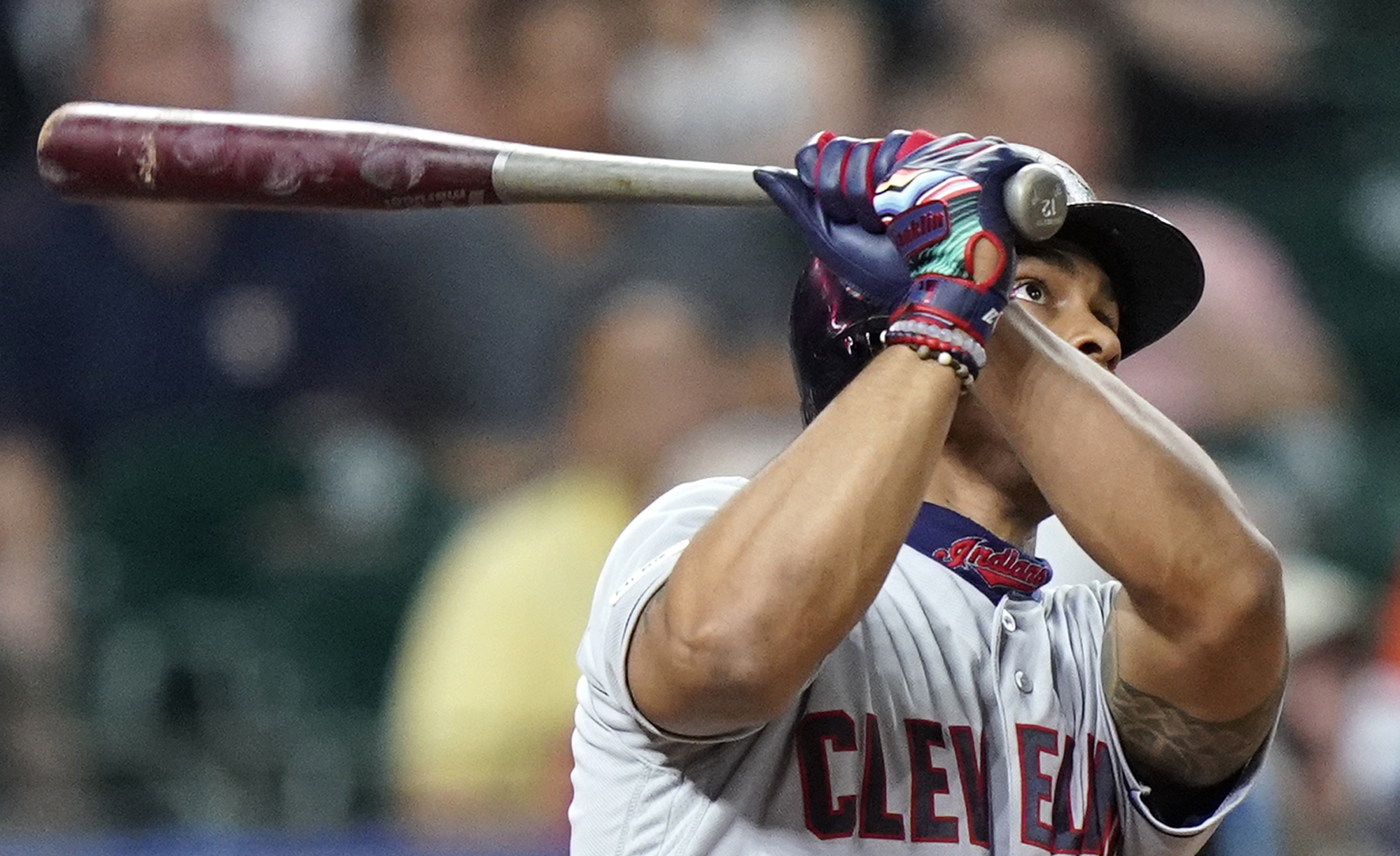 Lindor homers twice as Indians down Astros 6-3