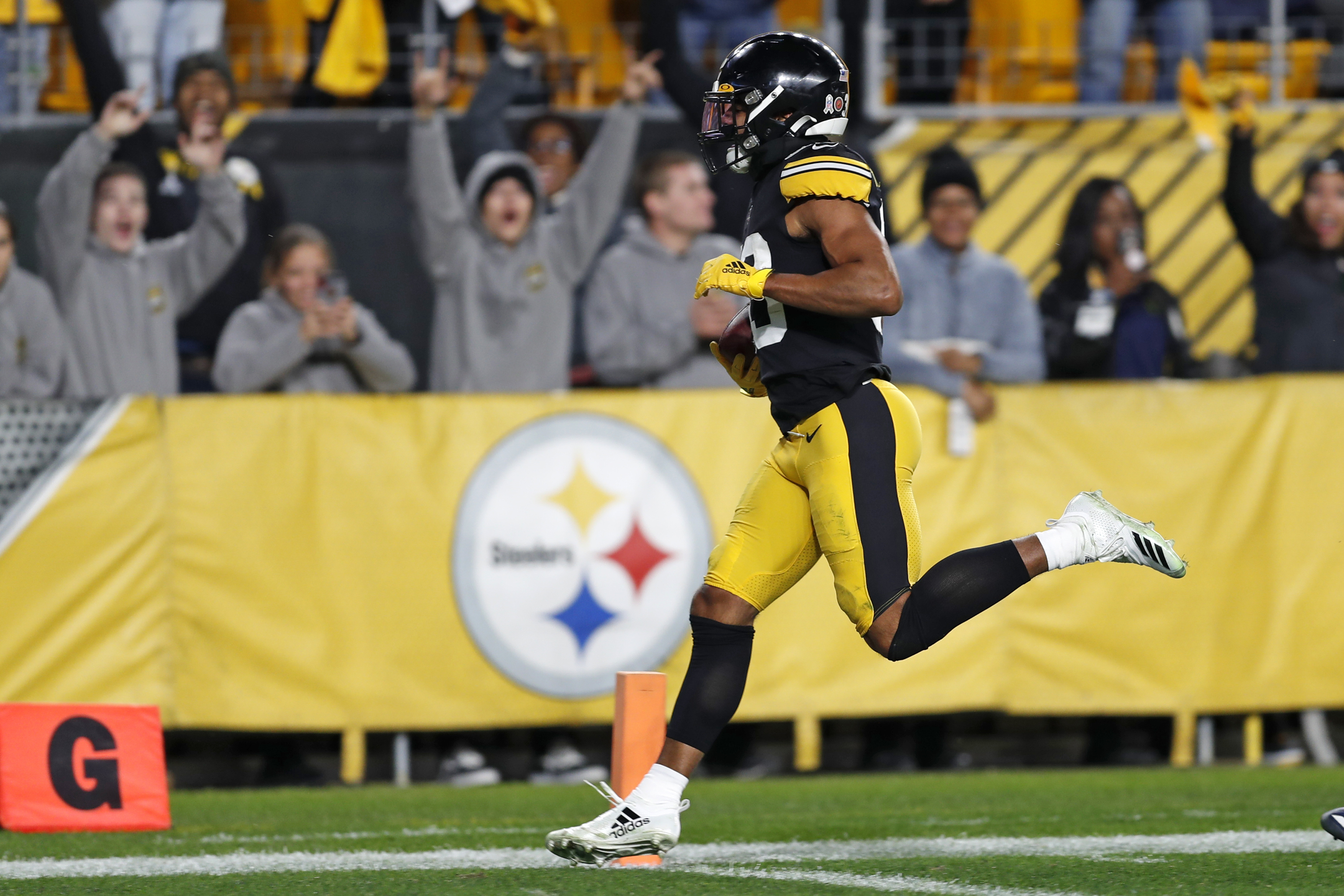 Mighty Minkah: Safety Fitzpatrick leads Steelers' turnaround