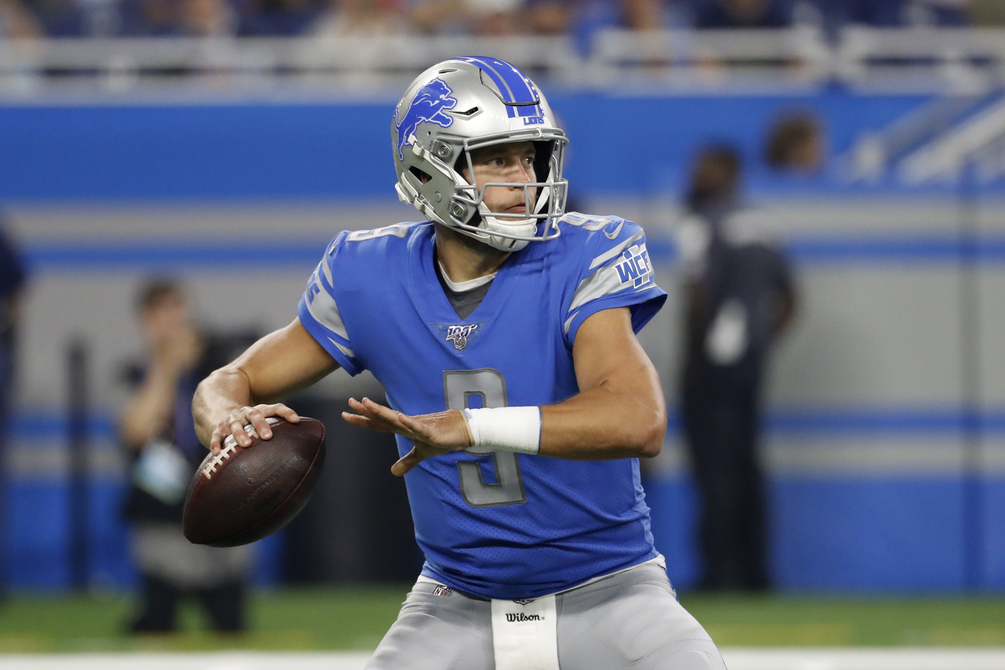 Stafford overcomes mistakes to help Lions top Chargers 13-10