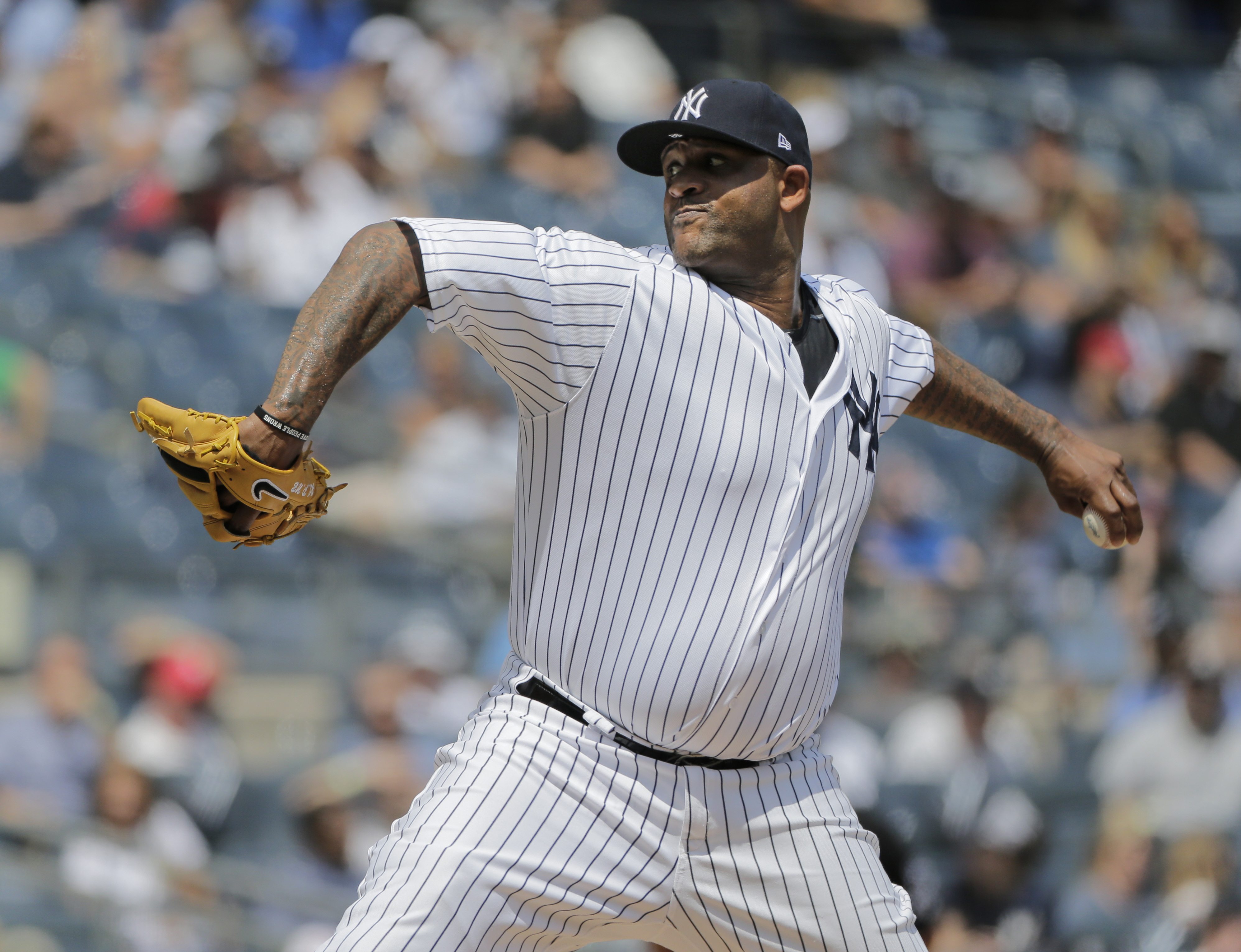 Sabathia, Stanton lead Yankees over Rangers 7-2