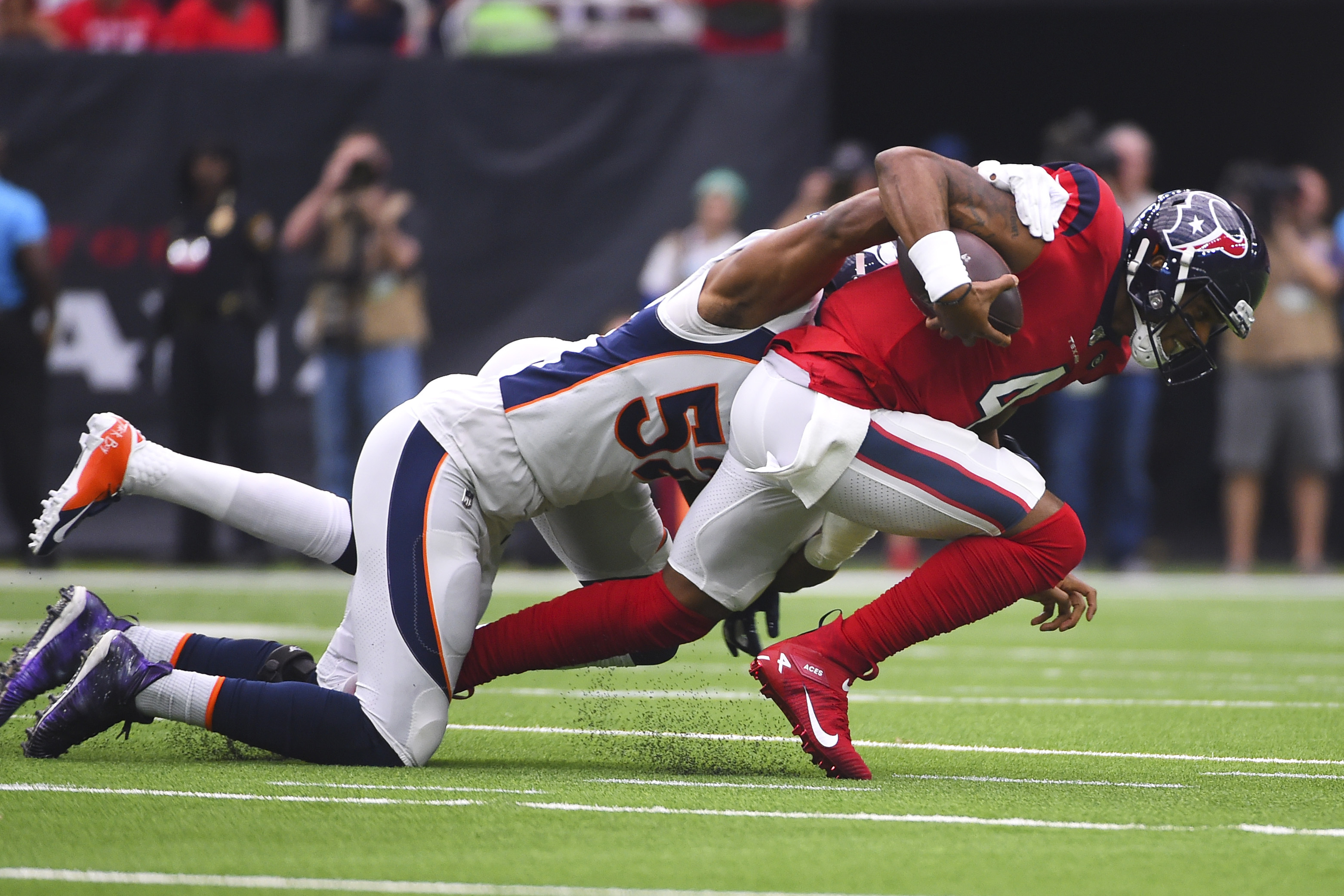 Texans fall flat in 38-24 loss to Broncos after beating Pats
