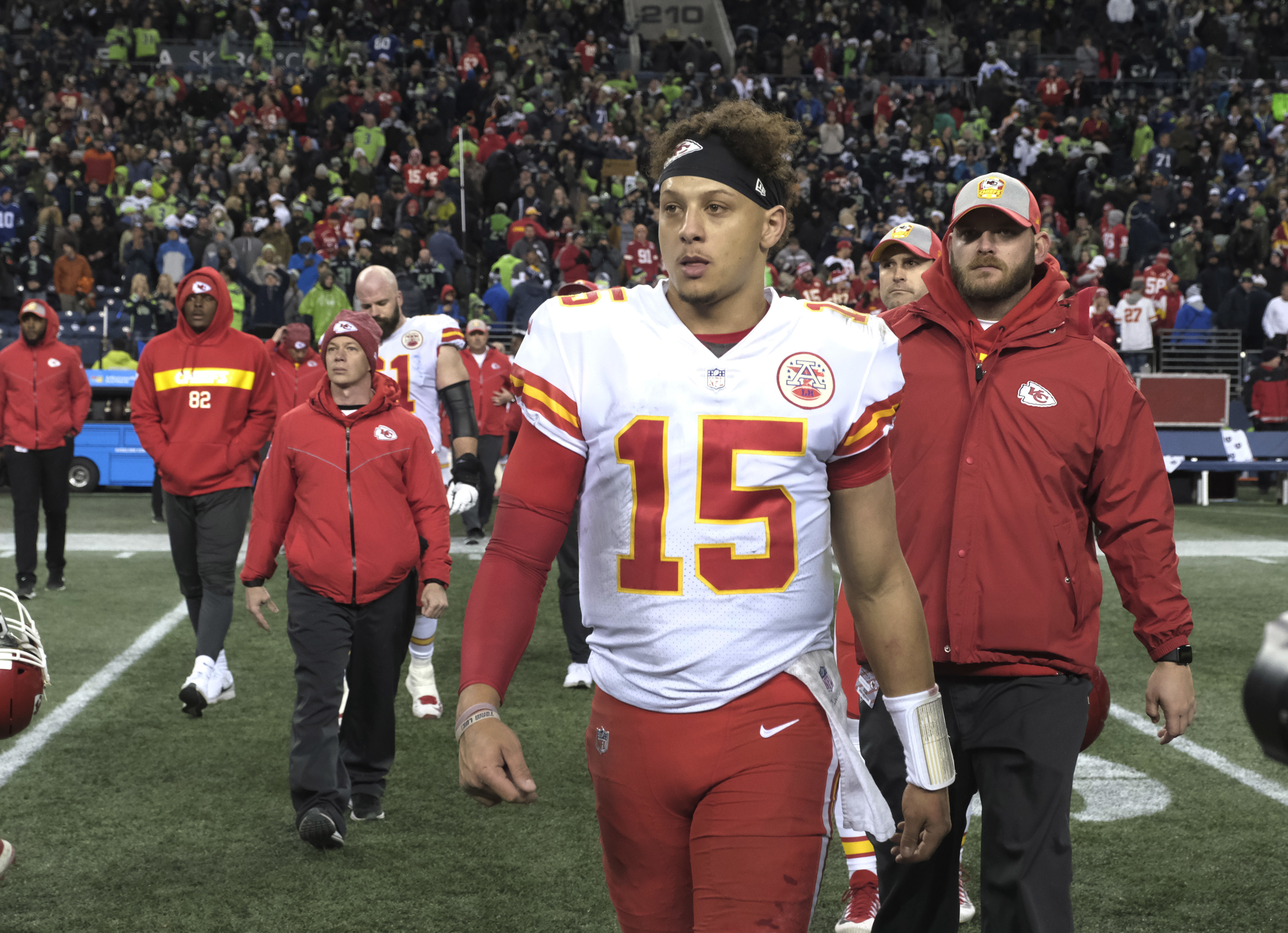 Chiefs fall to 0-2 when trying to clinch AFC's top seed