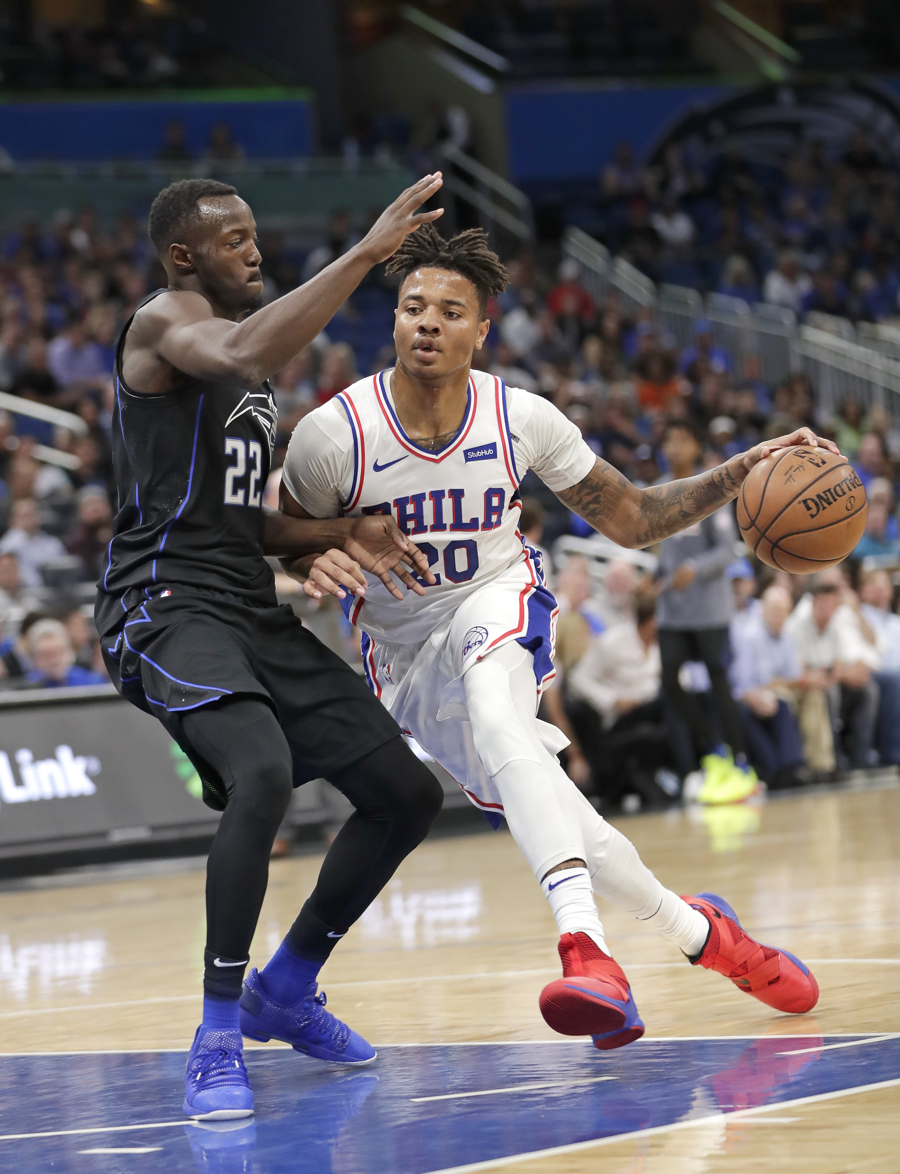 76ers' Fultz set to sit out until right shoulder examined