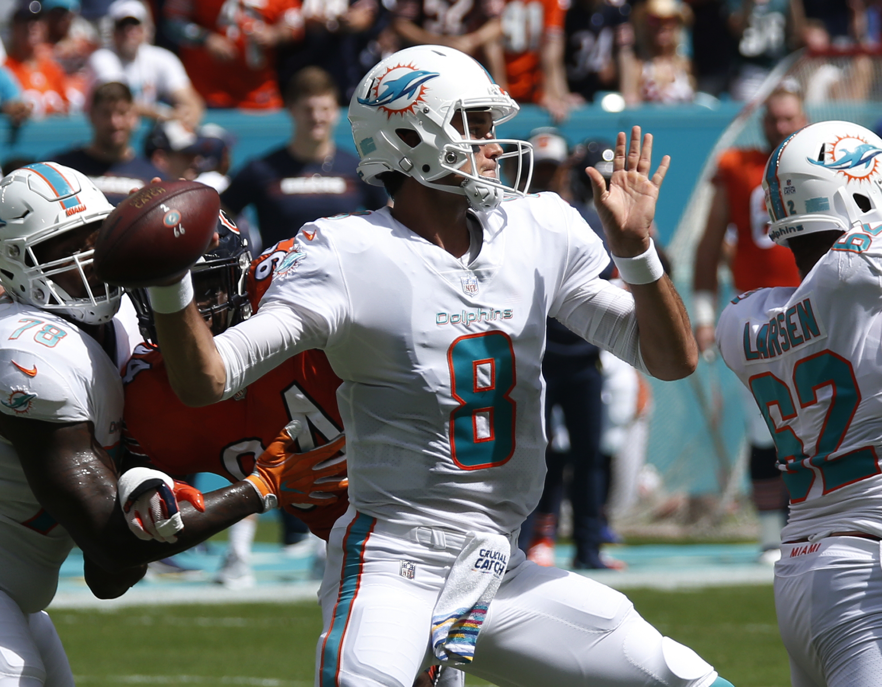 Osweiler comes off bench to lead Miami past Bears, 31-28