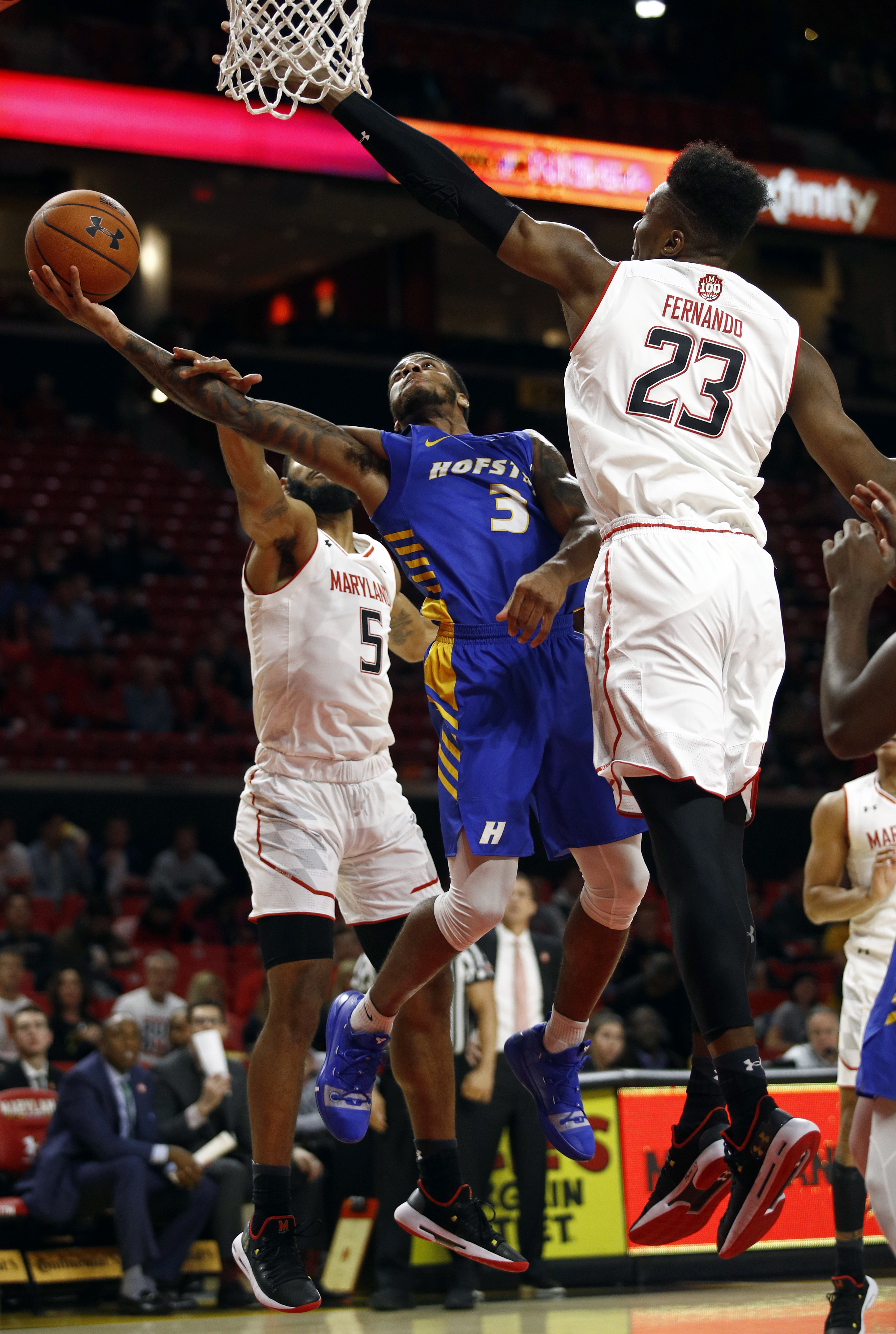 Maryland defeats Hofstra 80-69 behind Fernando’s 17 points