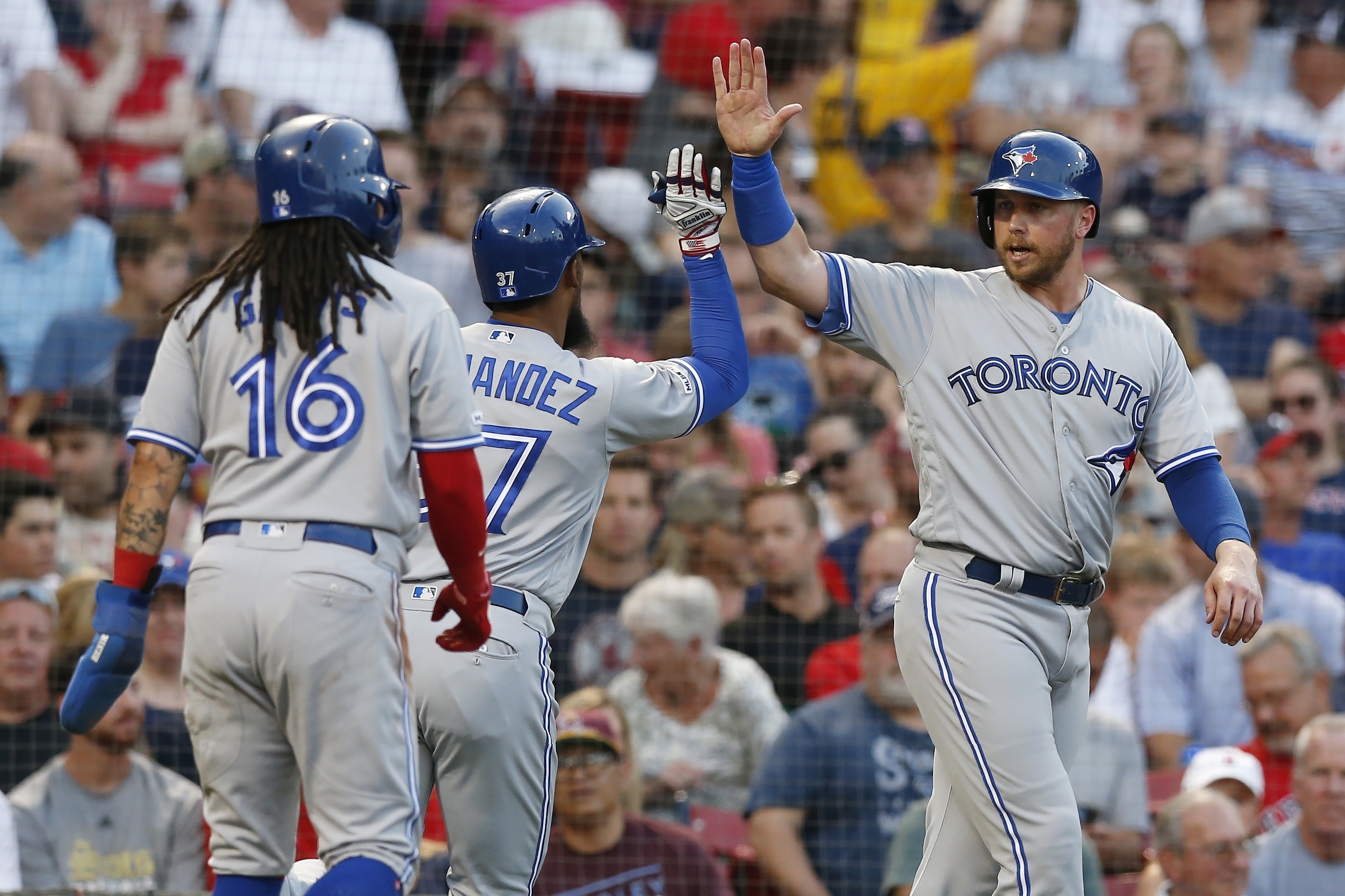 Hernández, Gurriel lead Blue Jays to 10-4 win over Red Sox