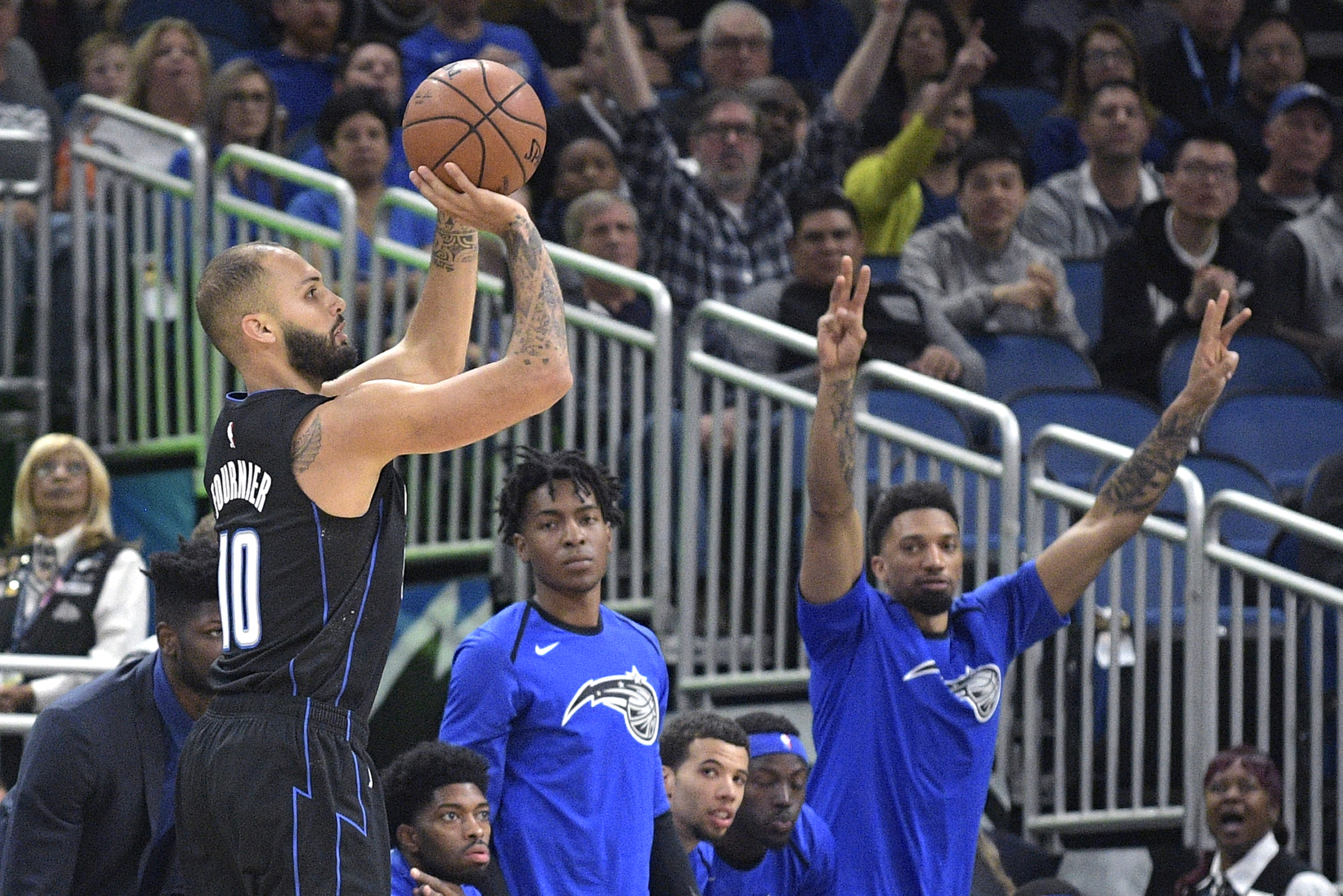 Fournier, Gordon lead Magic to 119-96 rout over Pelicans