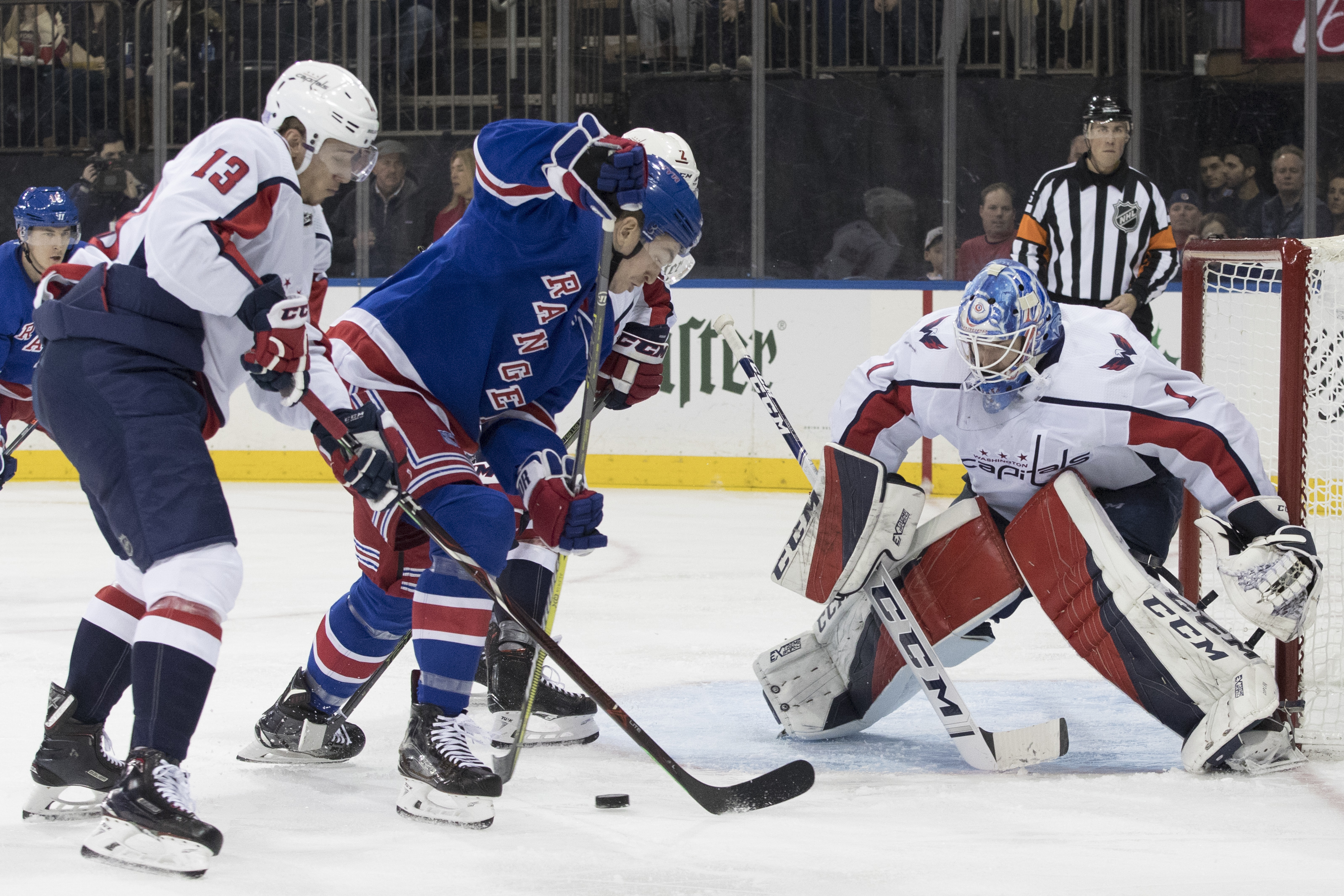 Connolly scores in 3rd, Capitals beat Rangers 5-3