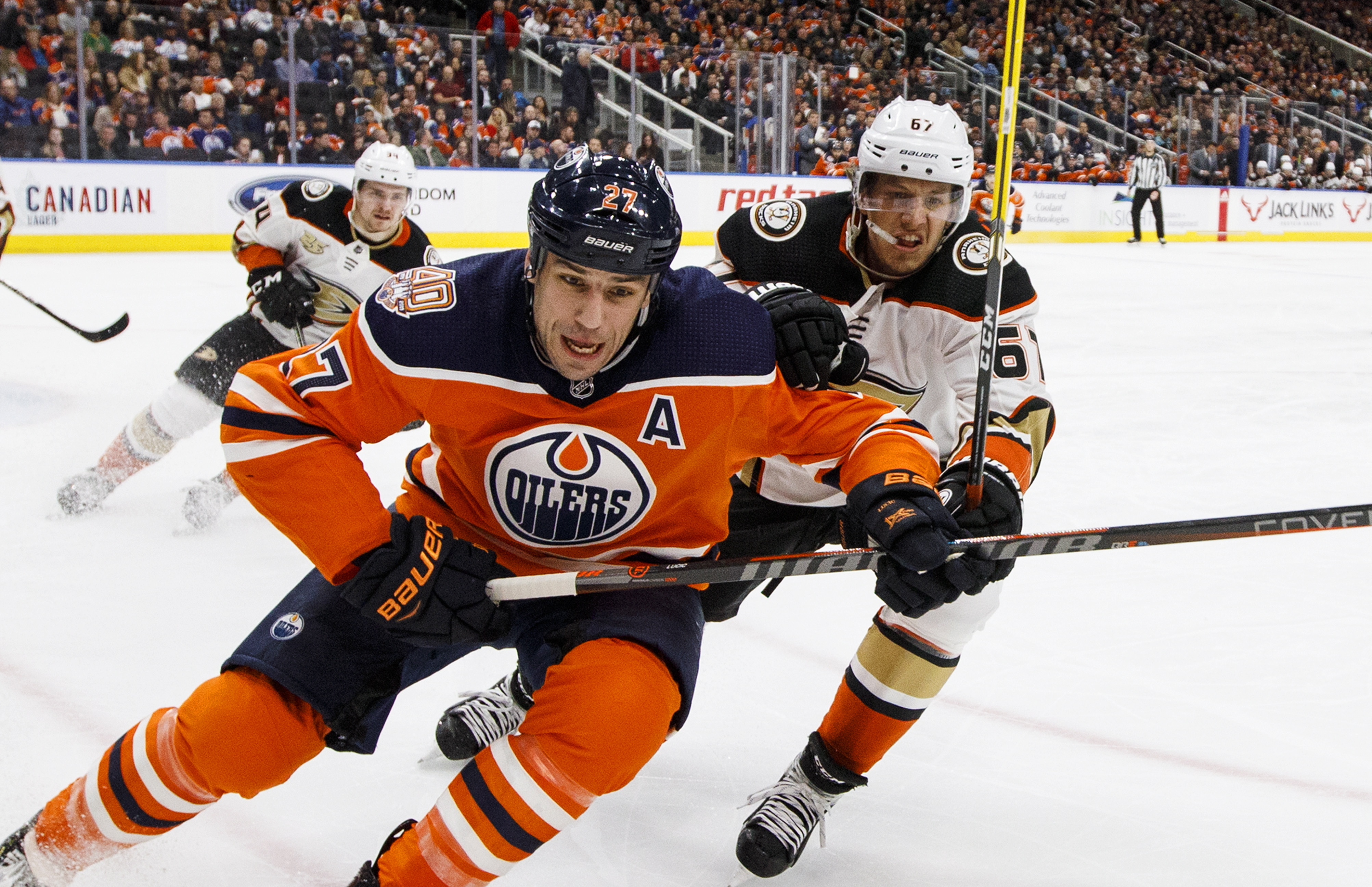 Currie, Gagner score, Oilers top Ducks 2-1