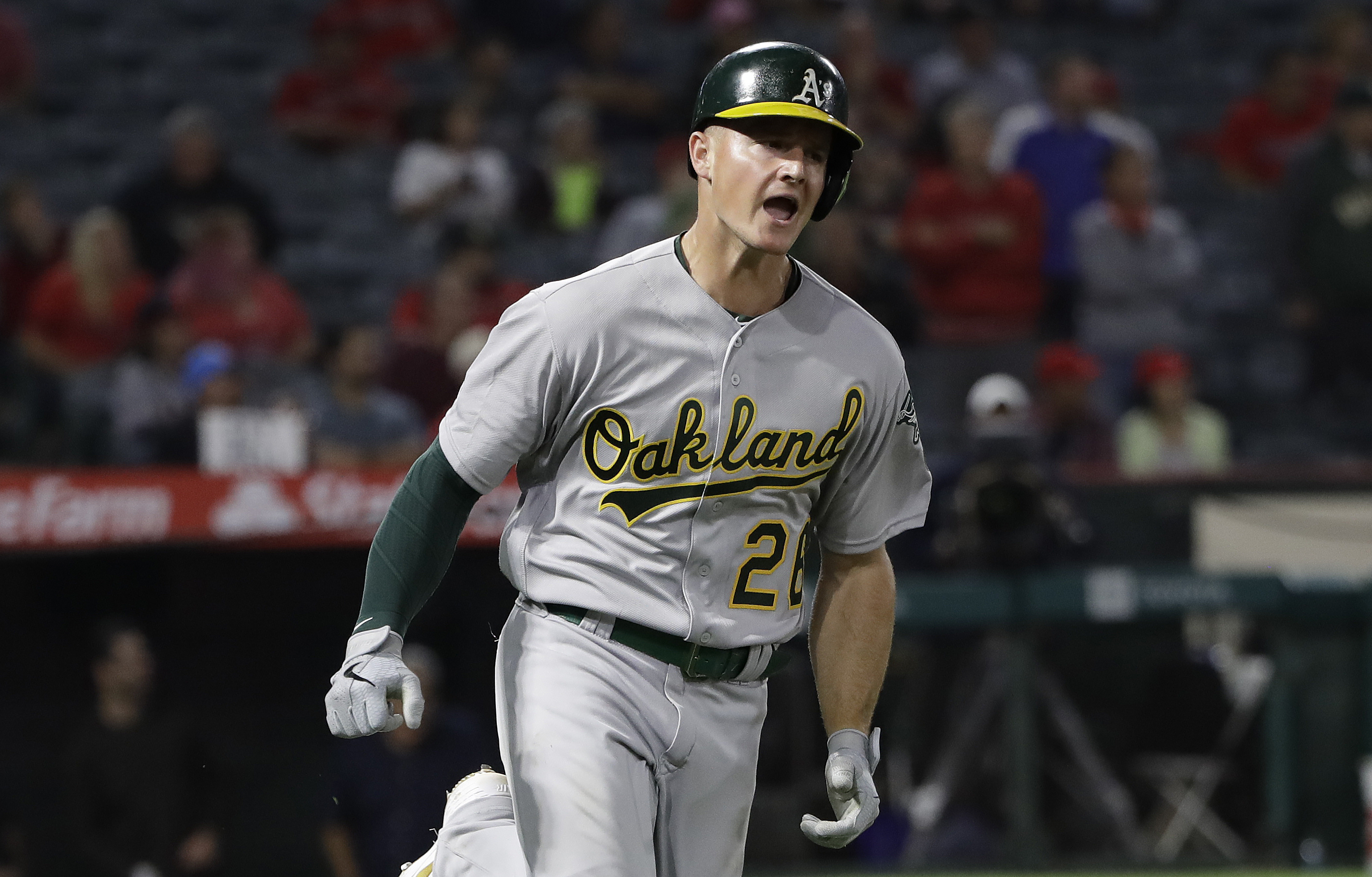 Chapman HR in 9th, A's help wild-card hopes, top Angels 3-2
