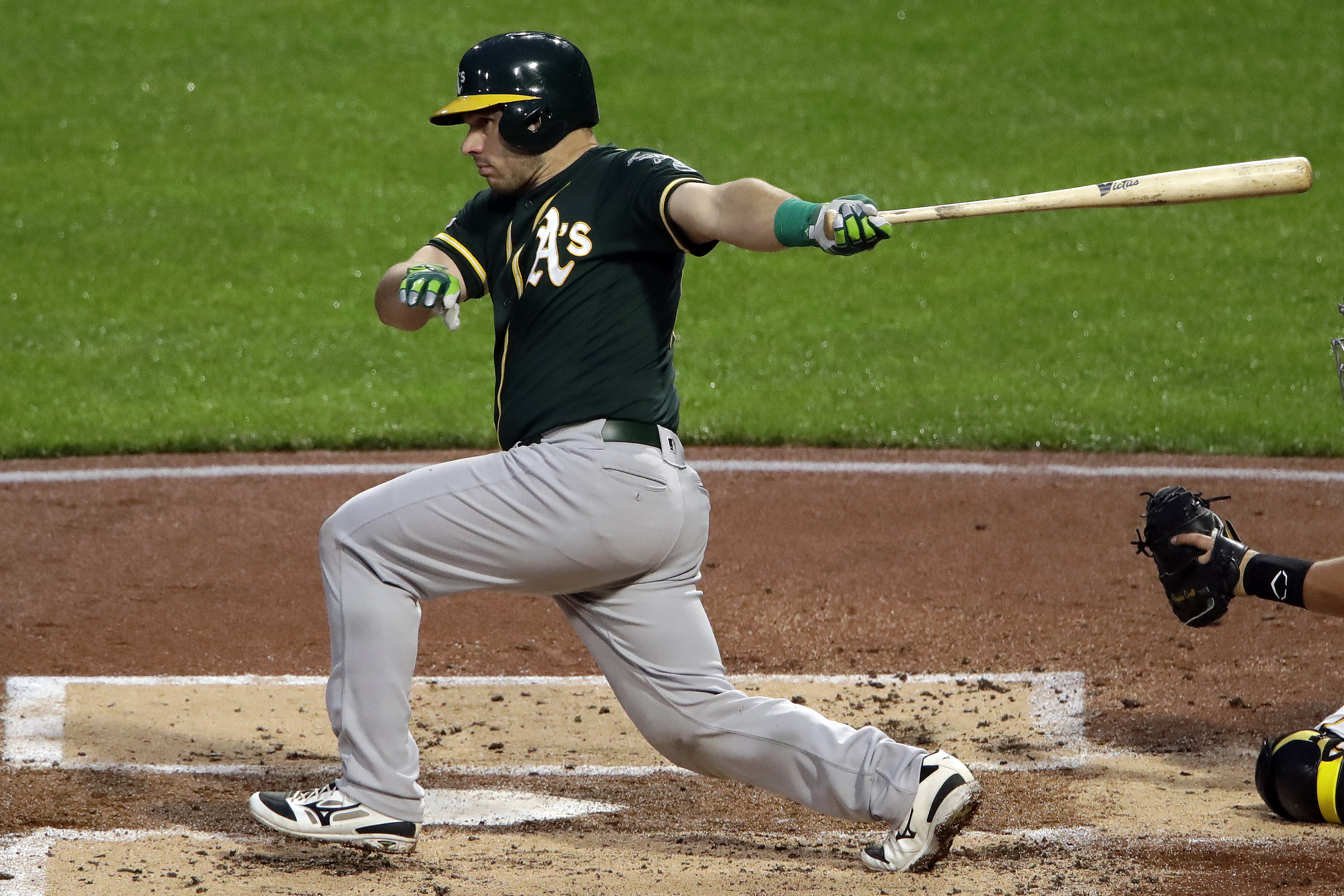 Phegley drives in 8, A’s rip Pirates 14-1 to end 6-game skid