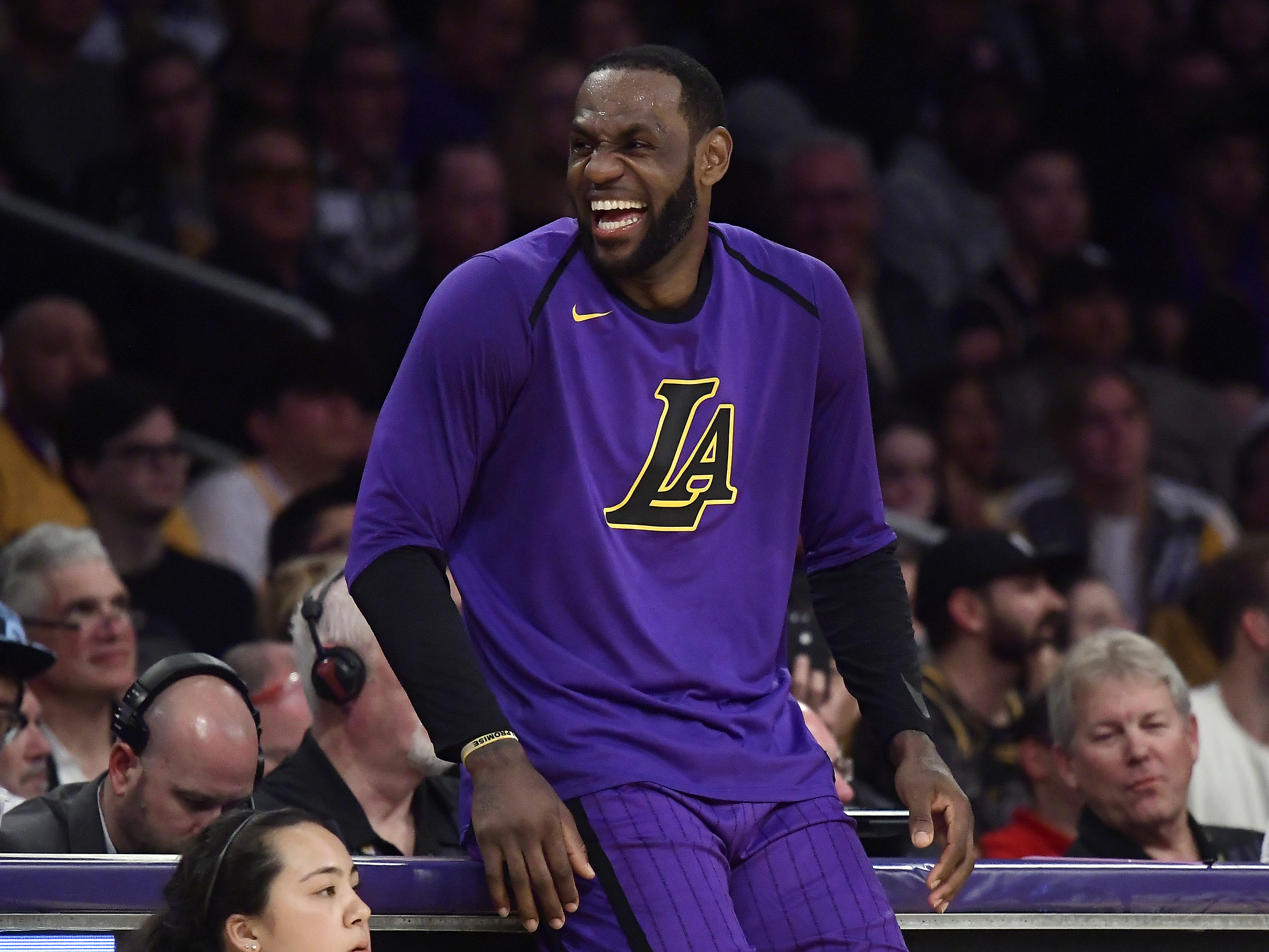 LeBron James to sit out rest of the season