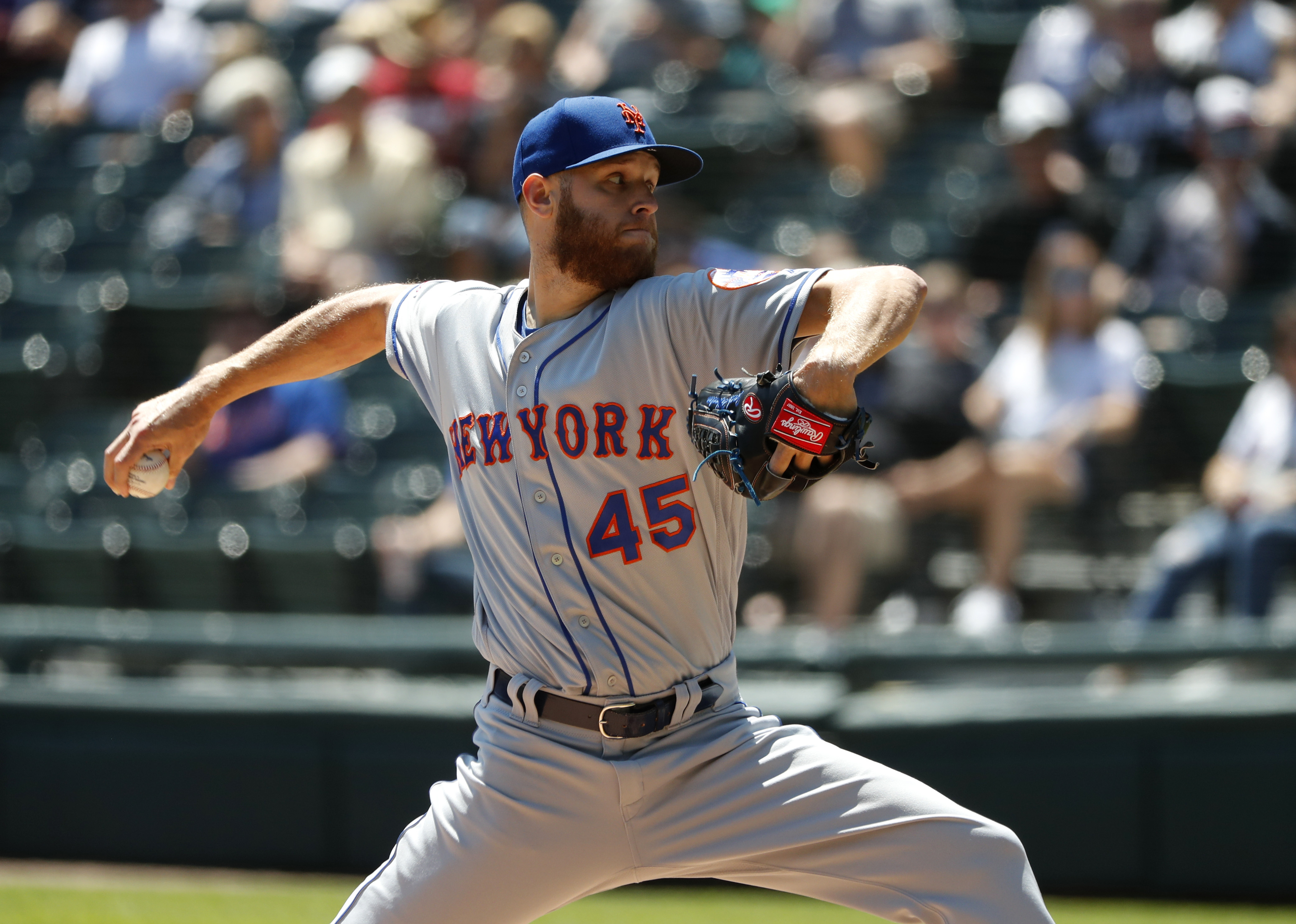 Still here: Wheeler solid as Mets roll past White Sox