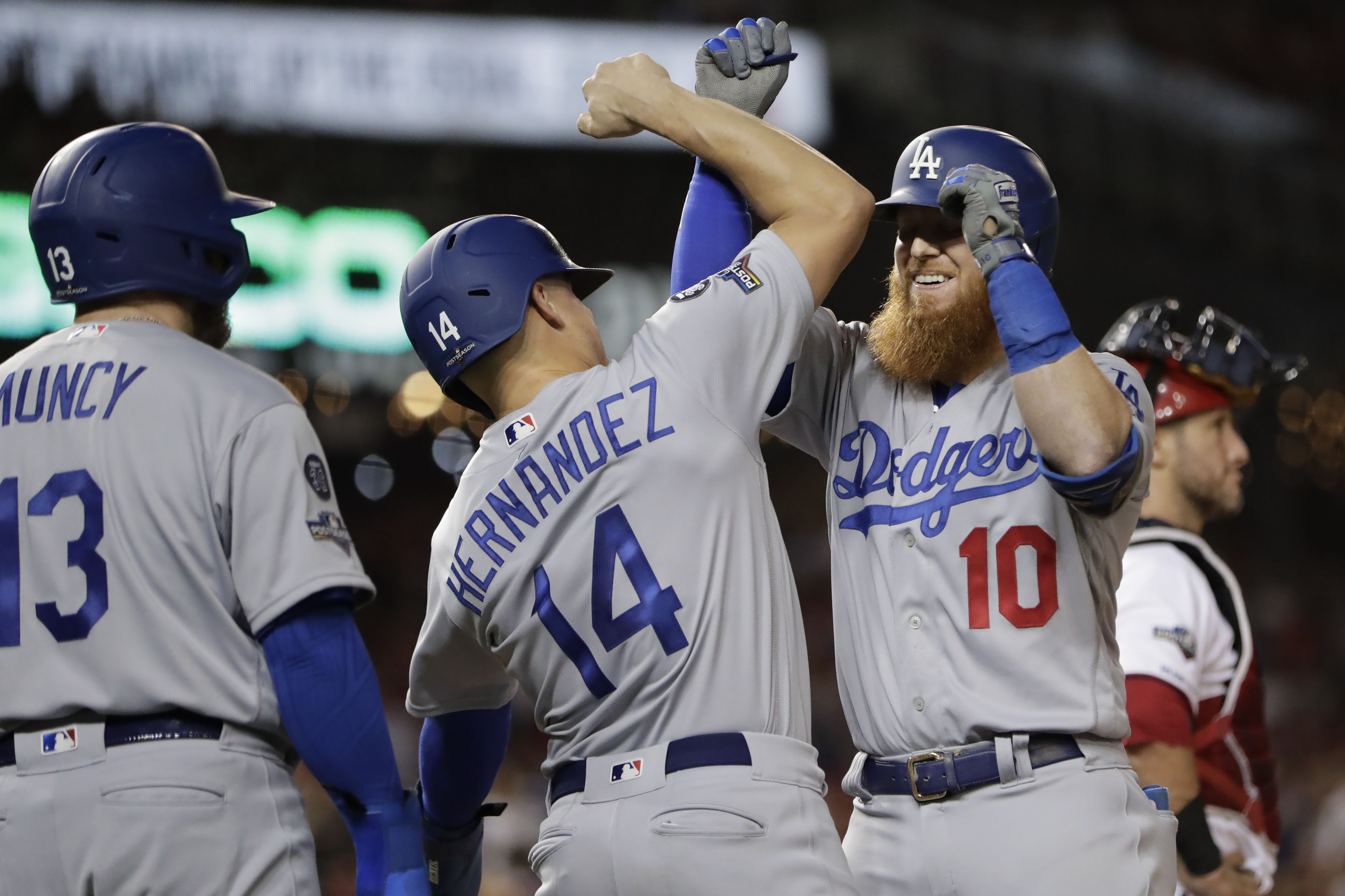 7 2-out runs in 6th lift LA past Nats 10-4 for 2-1 NLDS lead