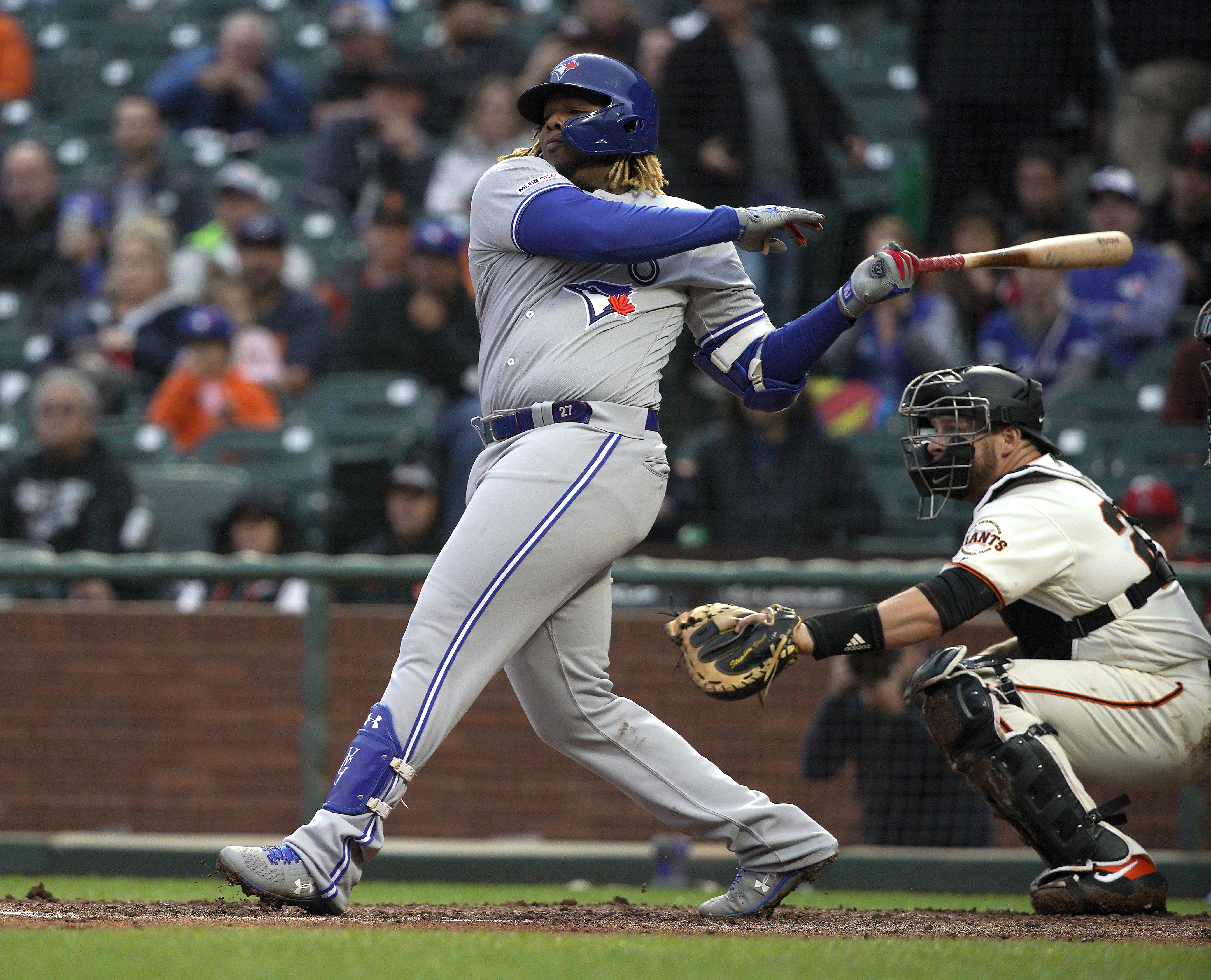 Guerrero Jr. hits 2 HRs, Blue Jays beat Giants 7-3