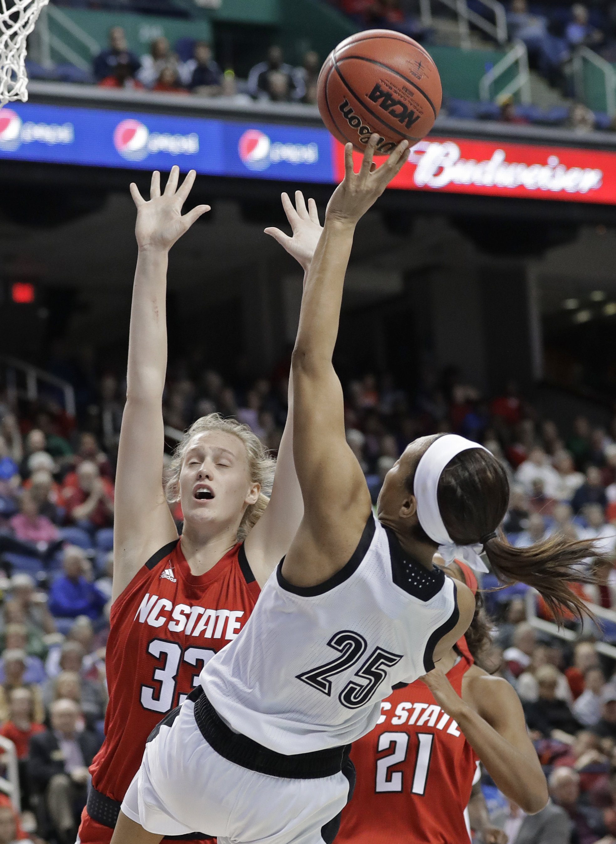 No. 3 Louisville beats No. 9 NC State 78-68 in ACC semis