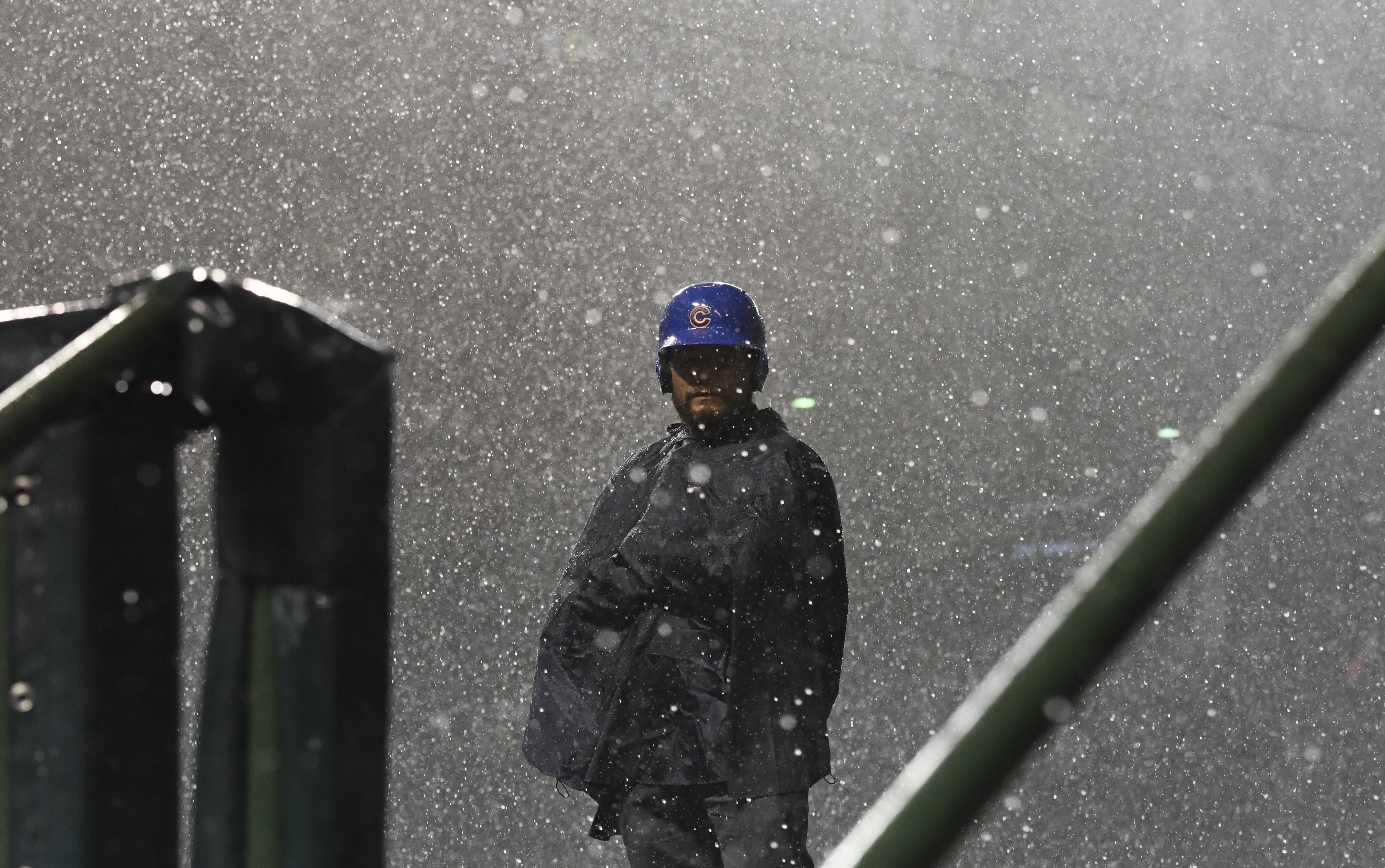 Mets-Cubs game suspended until Wed. at 1-1 in 10th inning