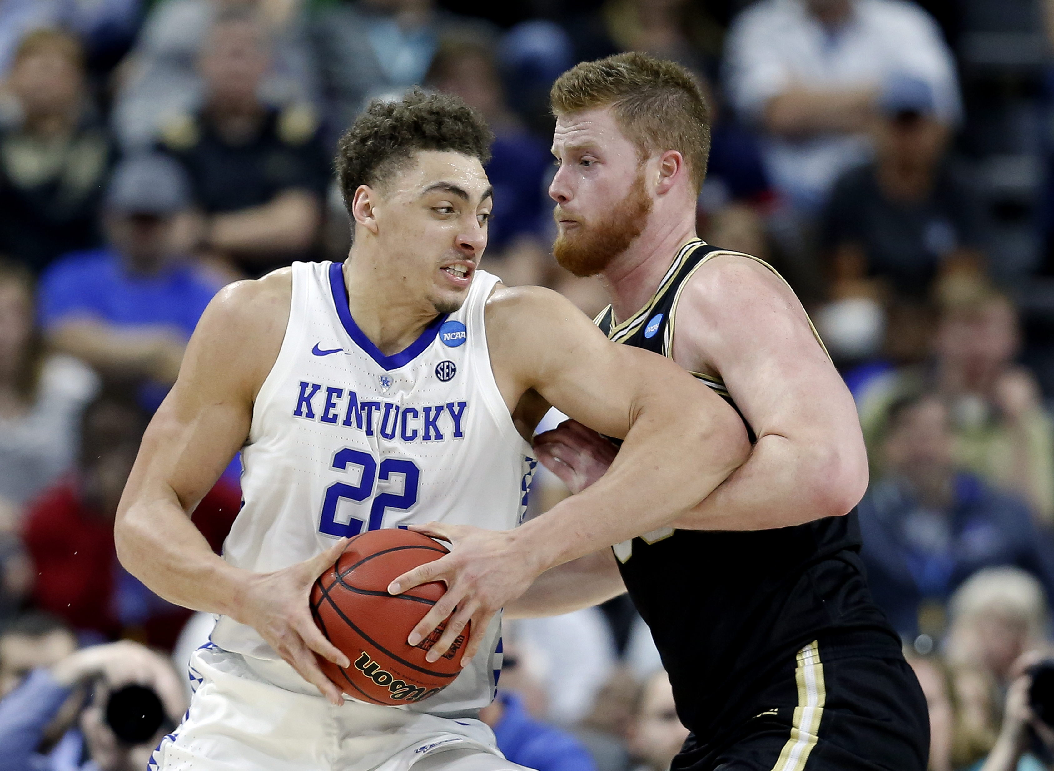 Kentucky shuts down Magee, beats Wofford 62-56 at NCAAs