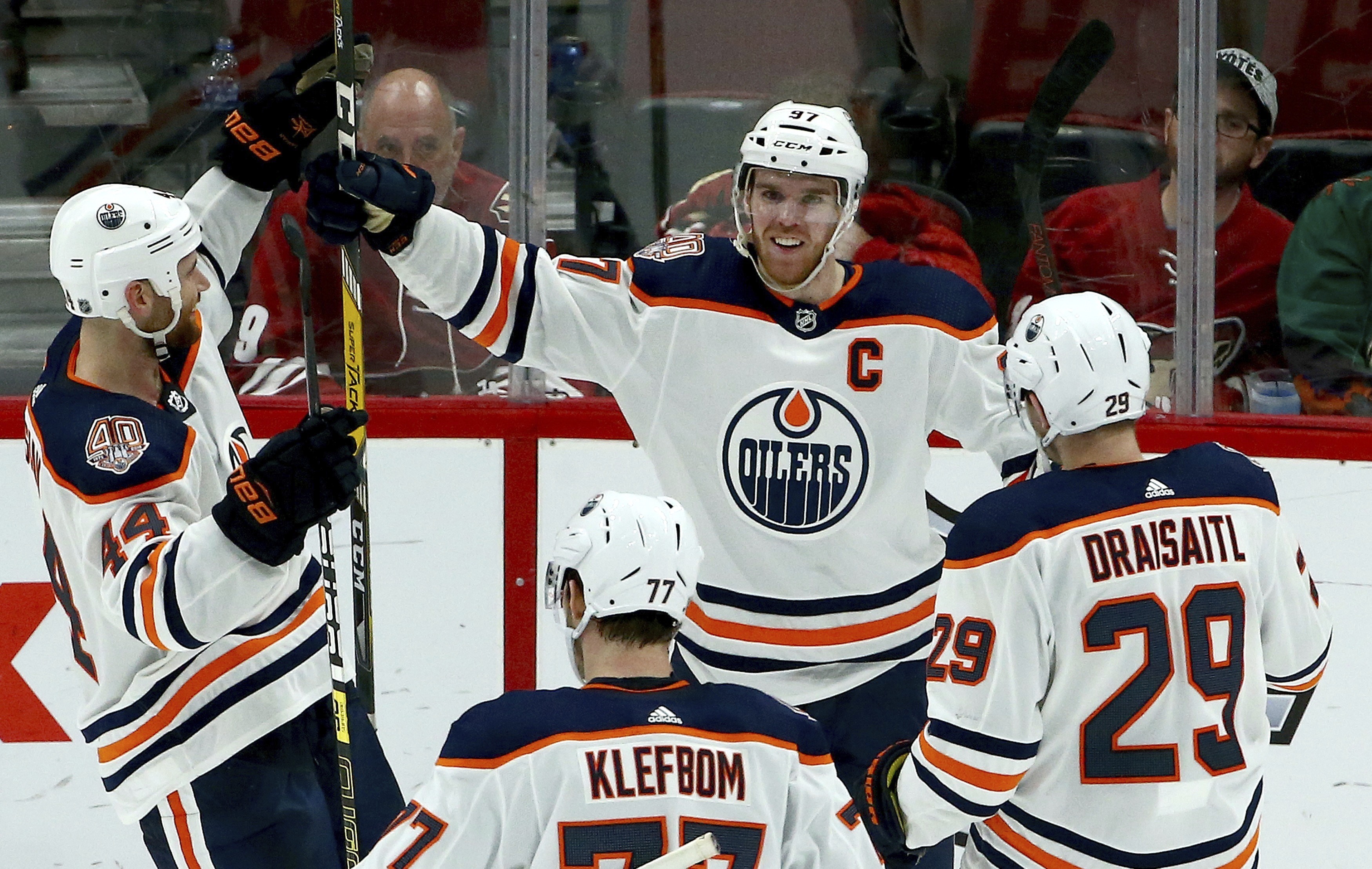 McDavid scores in OT to lead Oilers past Coyotes 3-2