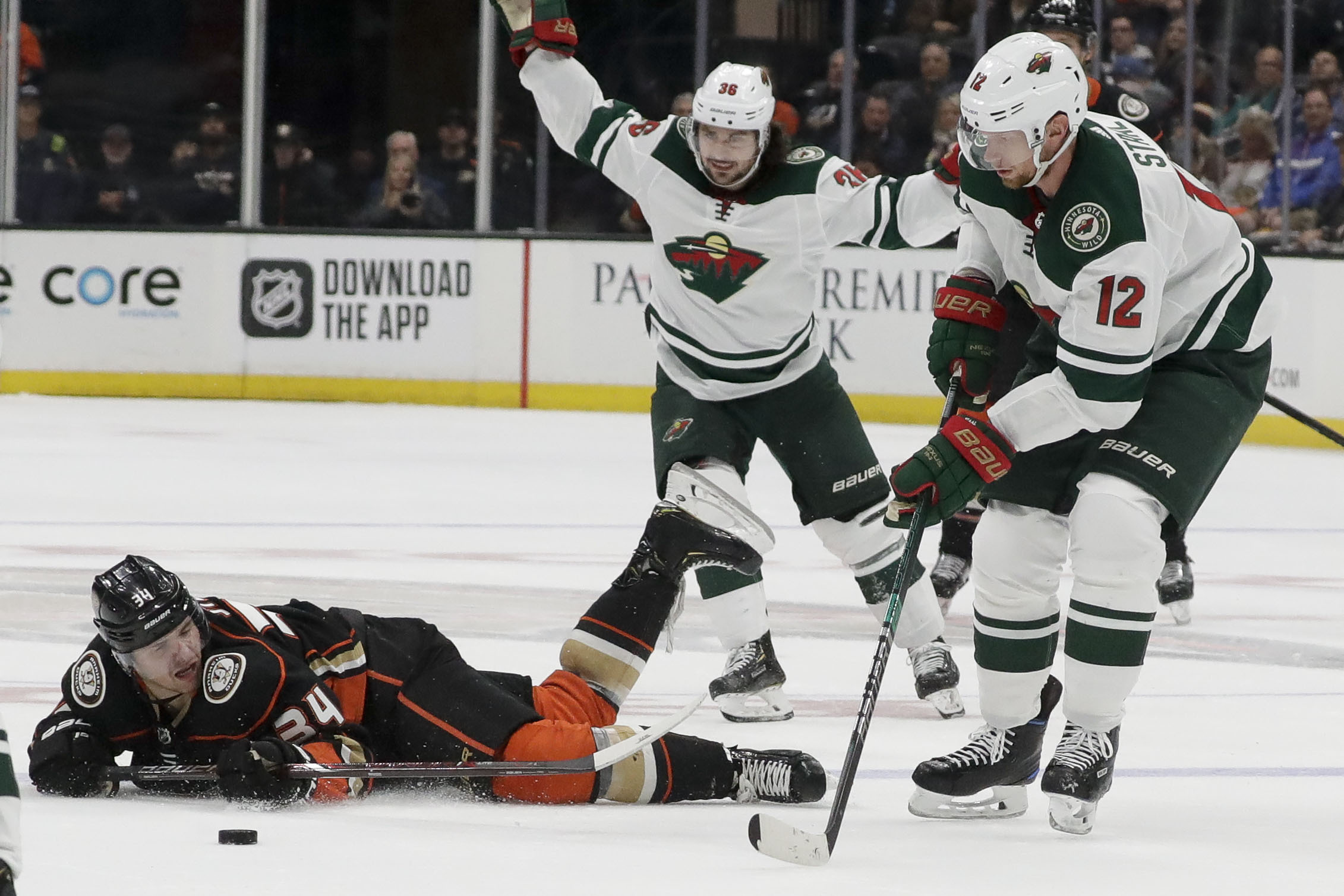 Zuccarello, Staal lead Wild's rally to 4-2 win over Ducks