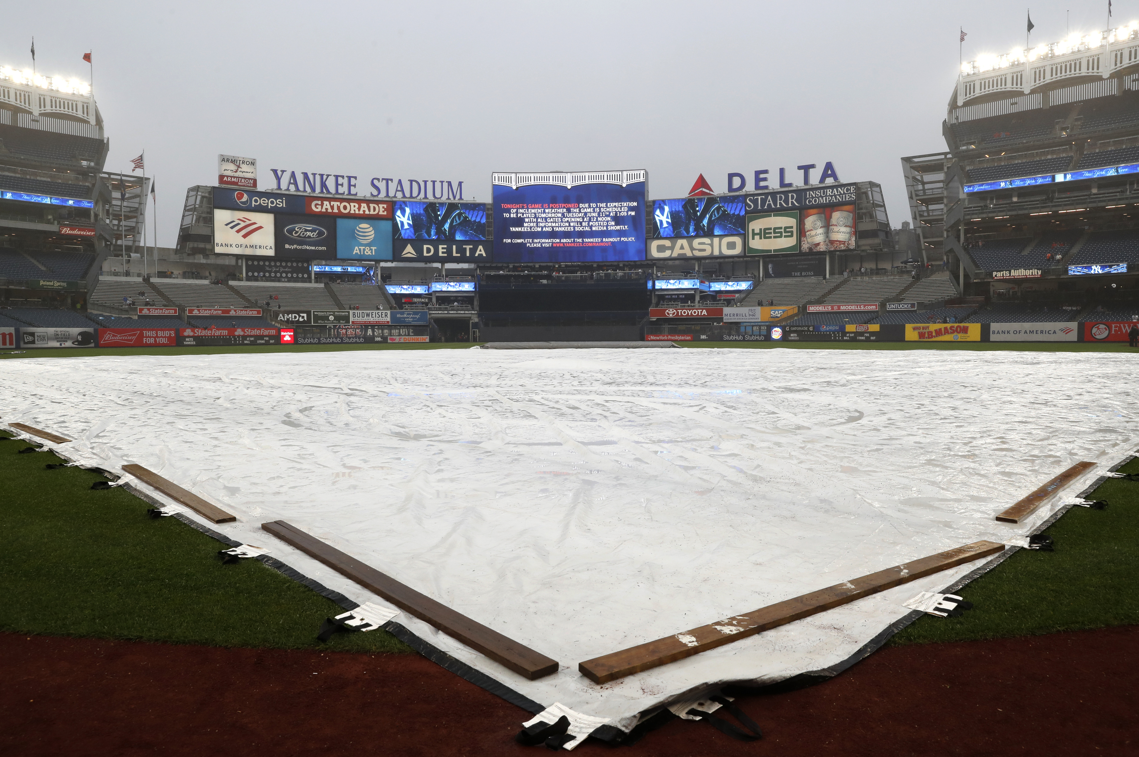 NY Mets, New York Yankees' Subway Series opener postponed due to rain