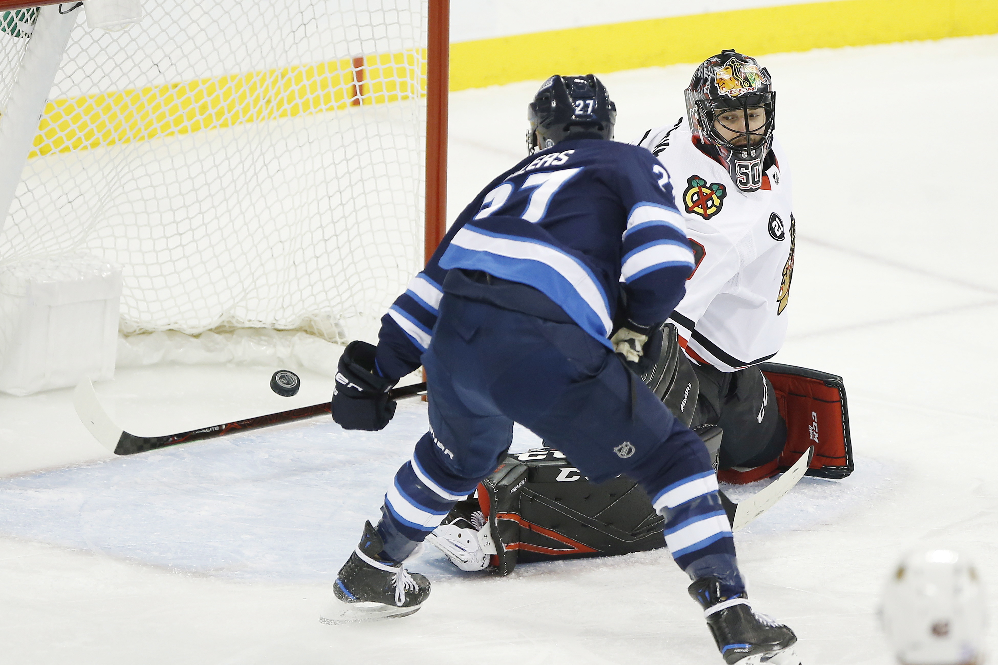 Nikolaj Ehlers has hat trick, Jets beat Blackhawks 6-5