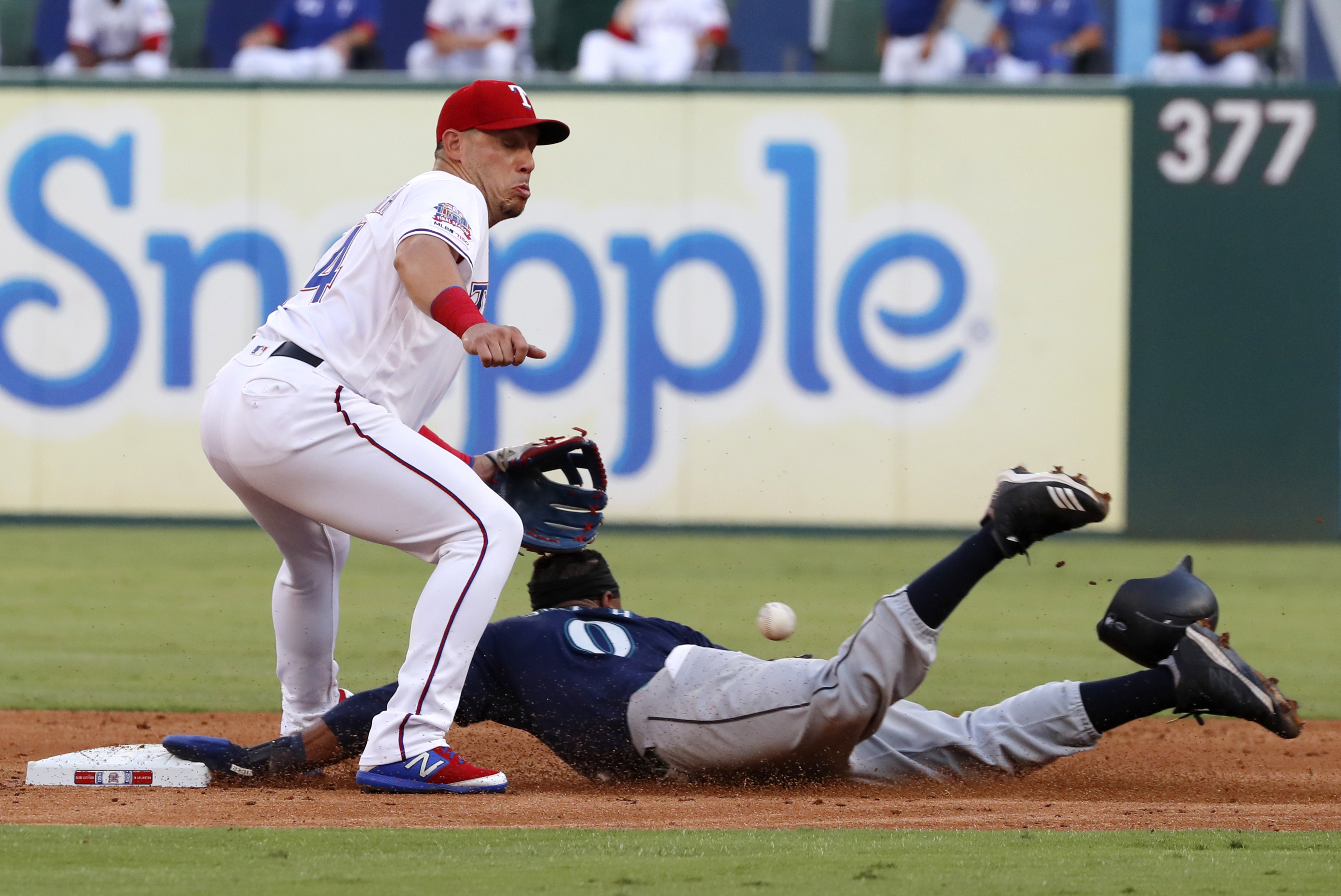 Nationals bring back Asdrubal Cabrera to add infield depth