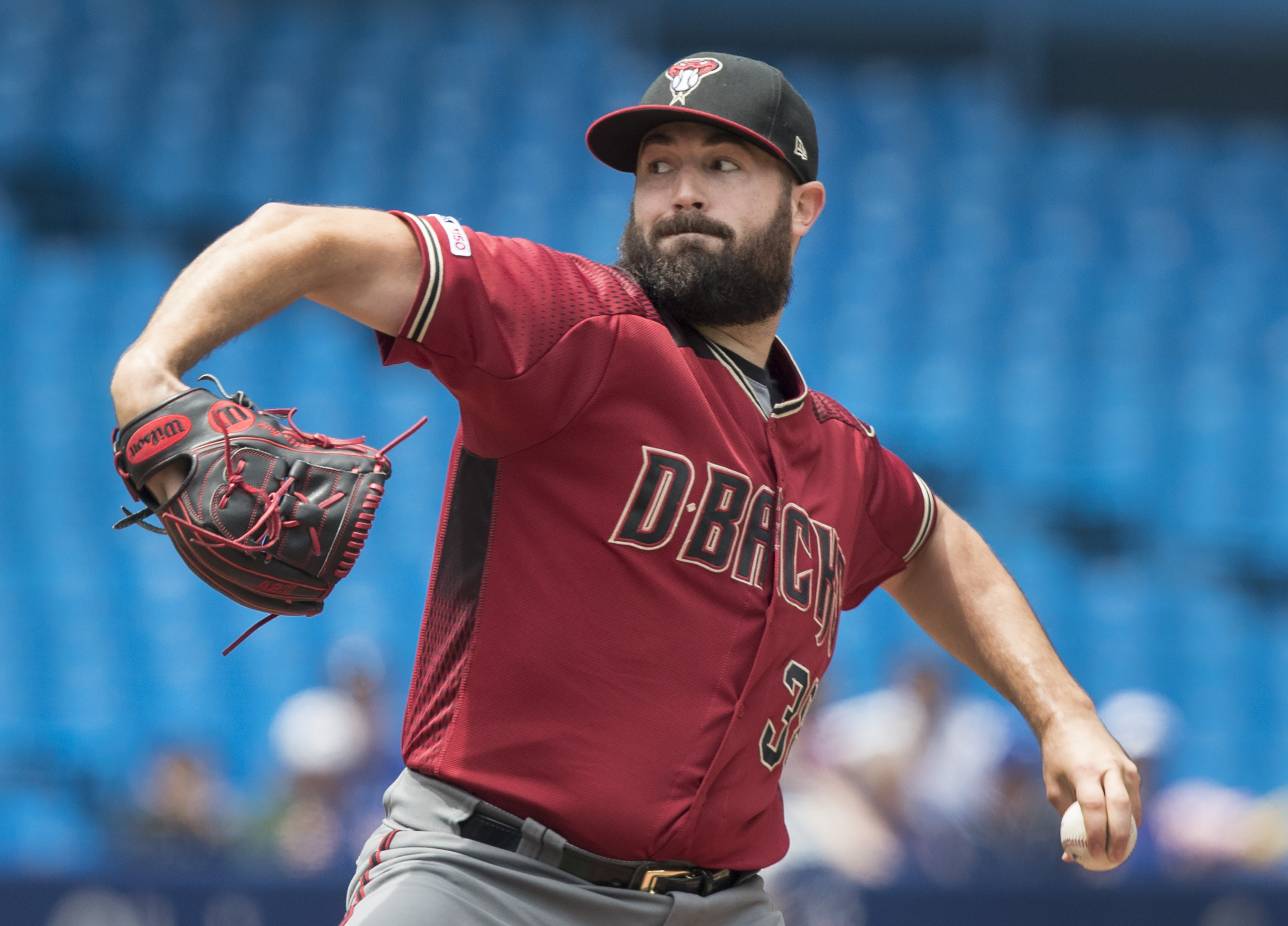 Kelly, Marte HR as Diamondbacks finish sweep, beat Jays 8-2