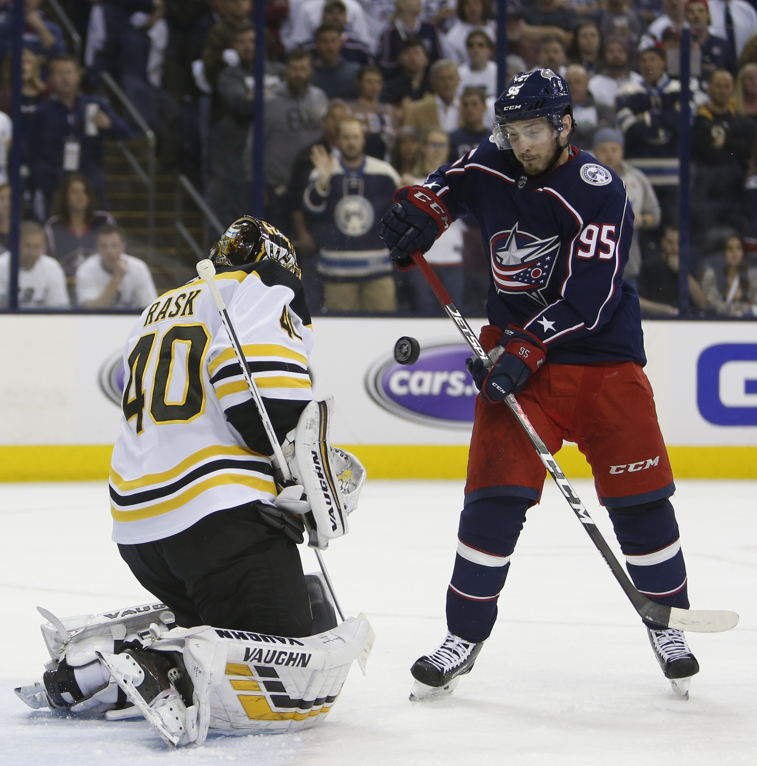 Bruins beat Blue Jackets 3-0, advance to conference final