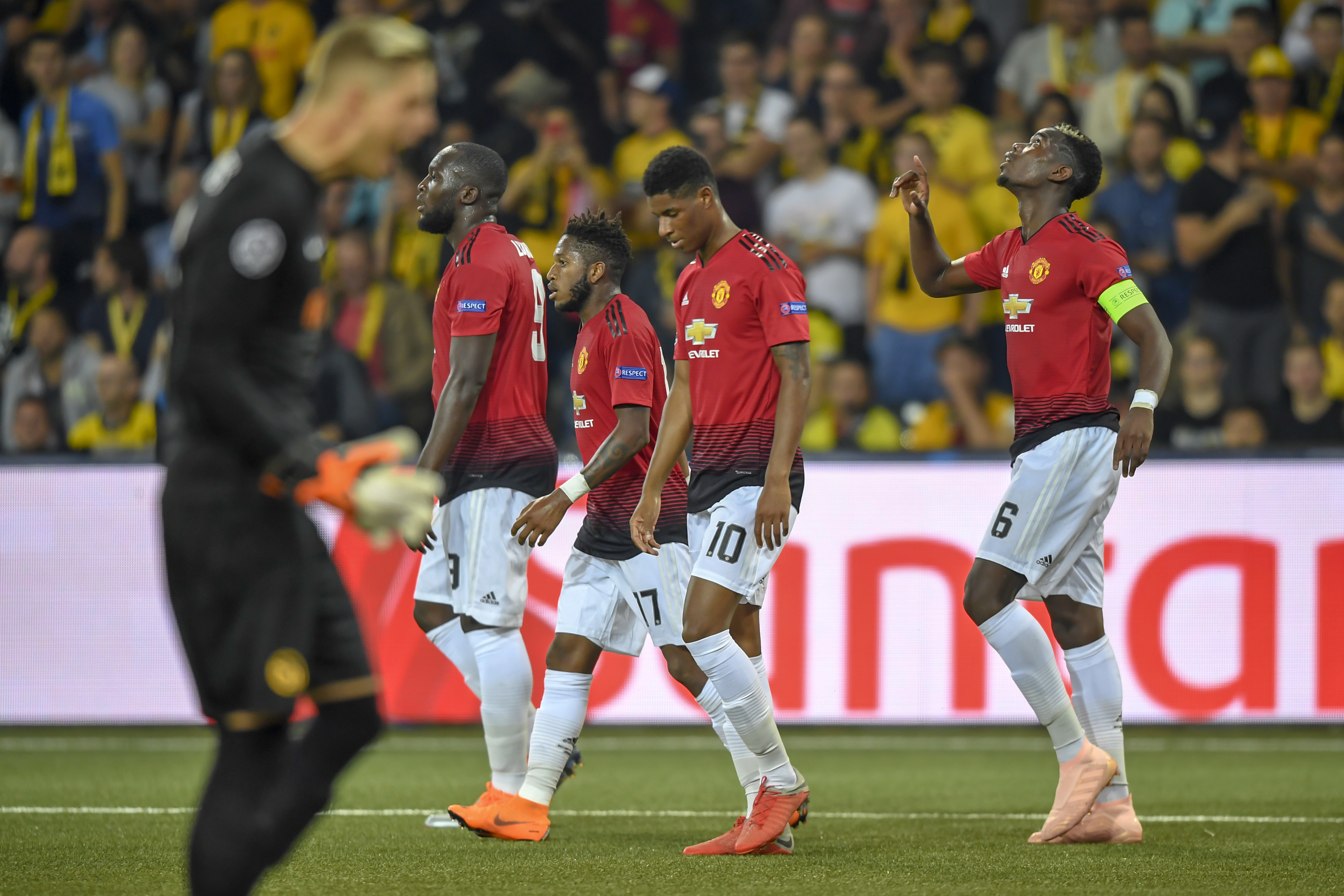 Pogba scores 2 in Man United's 3-0 win at Young Boys