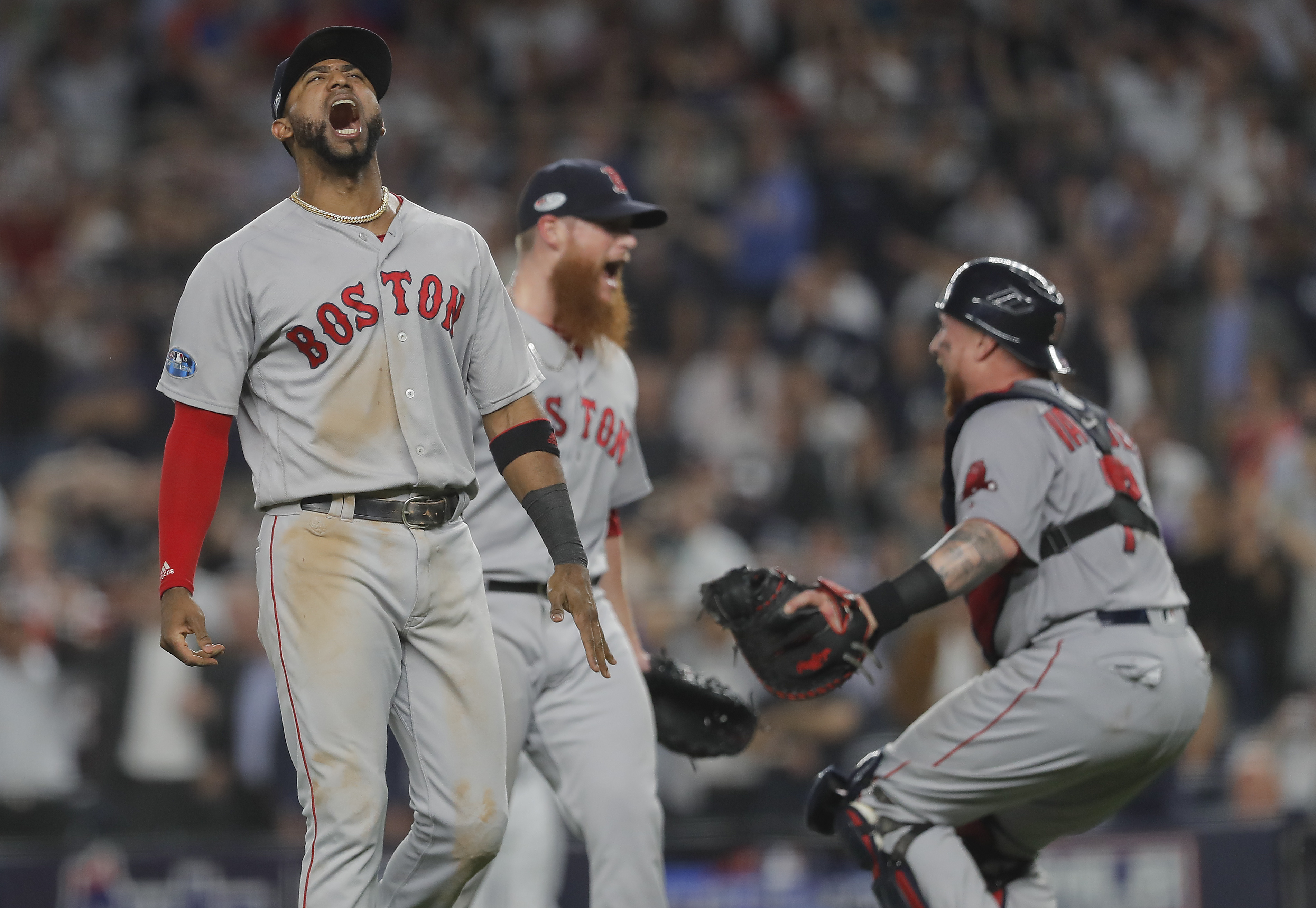 Red Sox hold off Yanks in Game 4, face Astros in ALCS