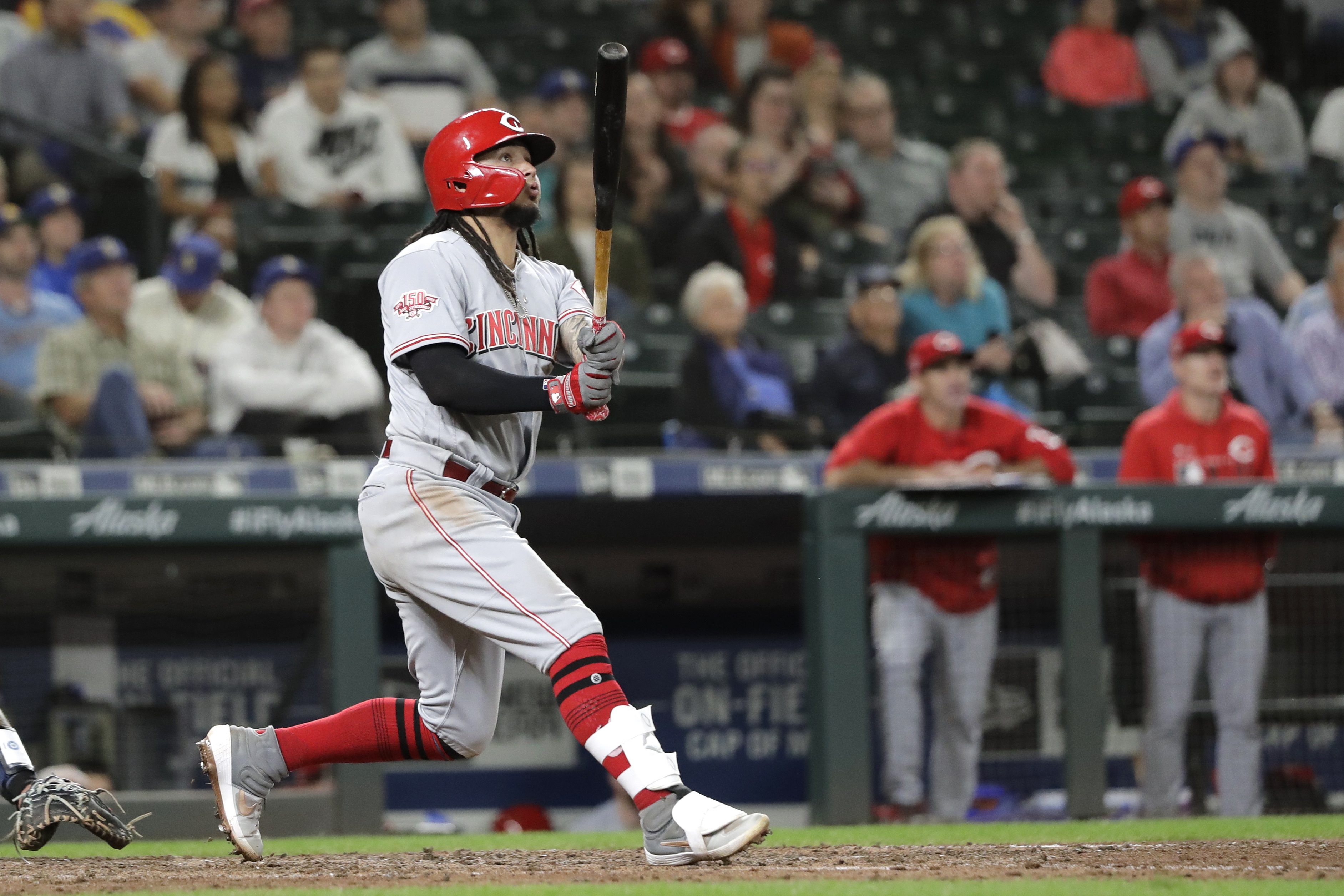 Galvis slam leads Reds; M's rookie Lewis homers again