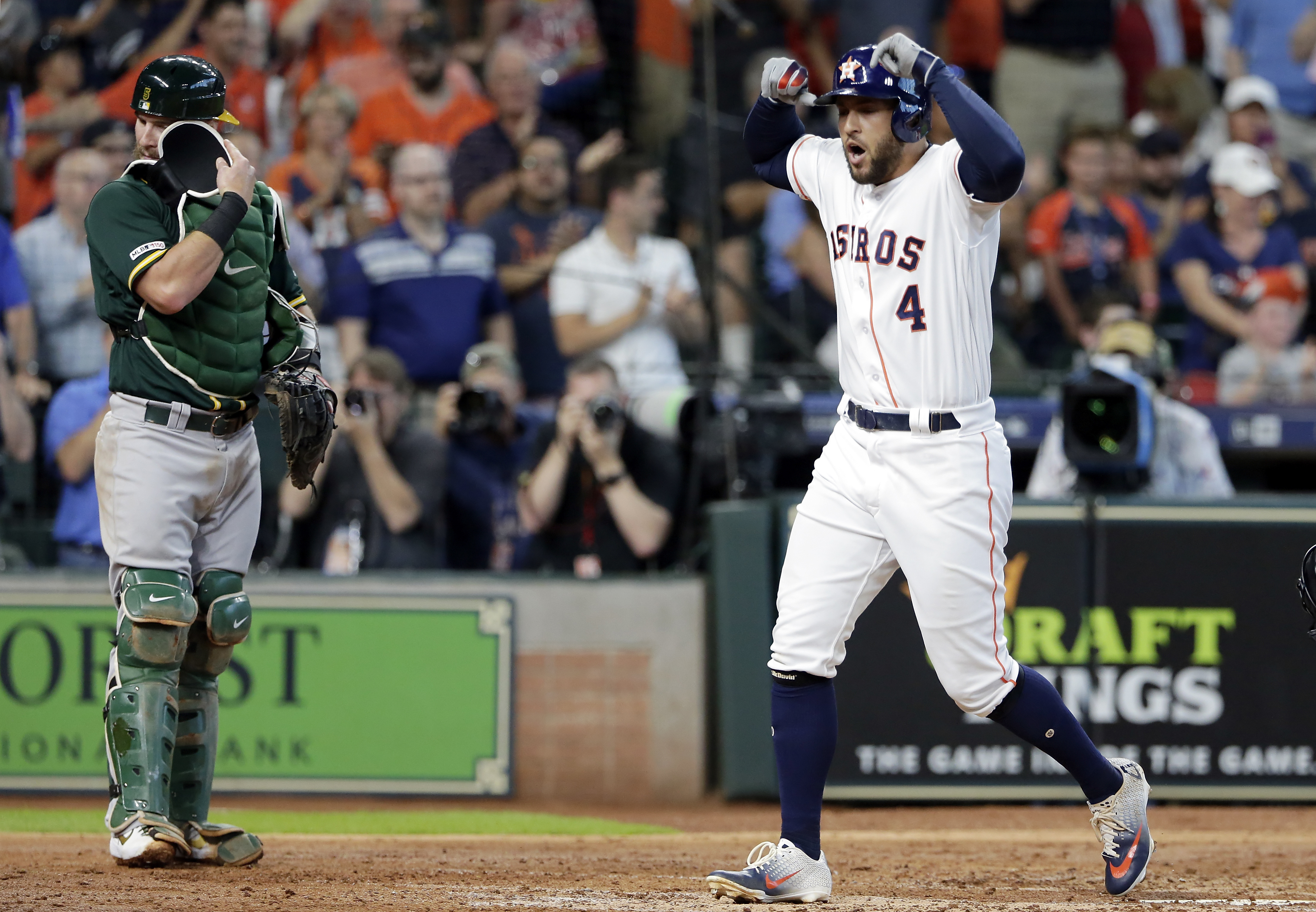 MLB surpasses home run total from 2014 season