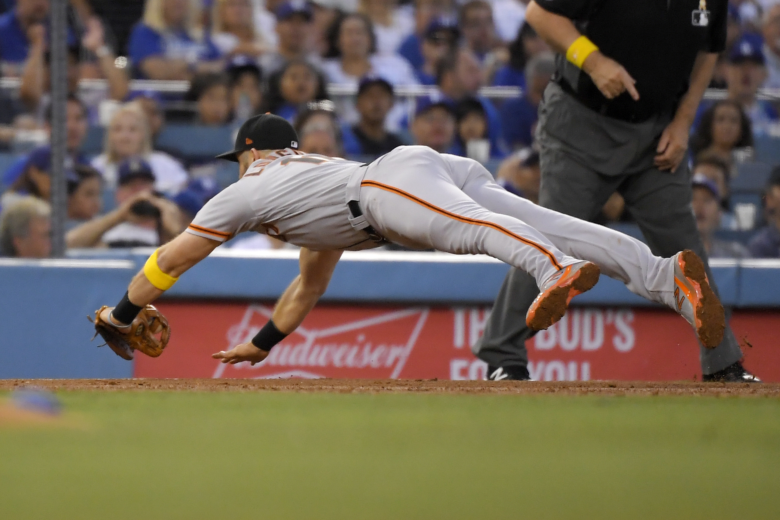 Beede, Giants shut down Dodgers in a 1-0 victory