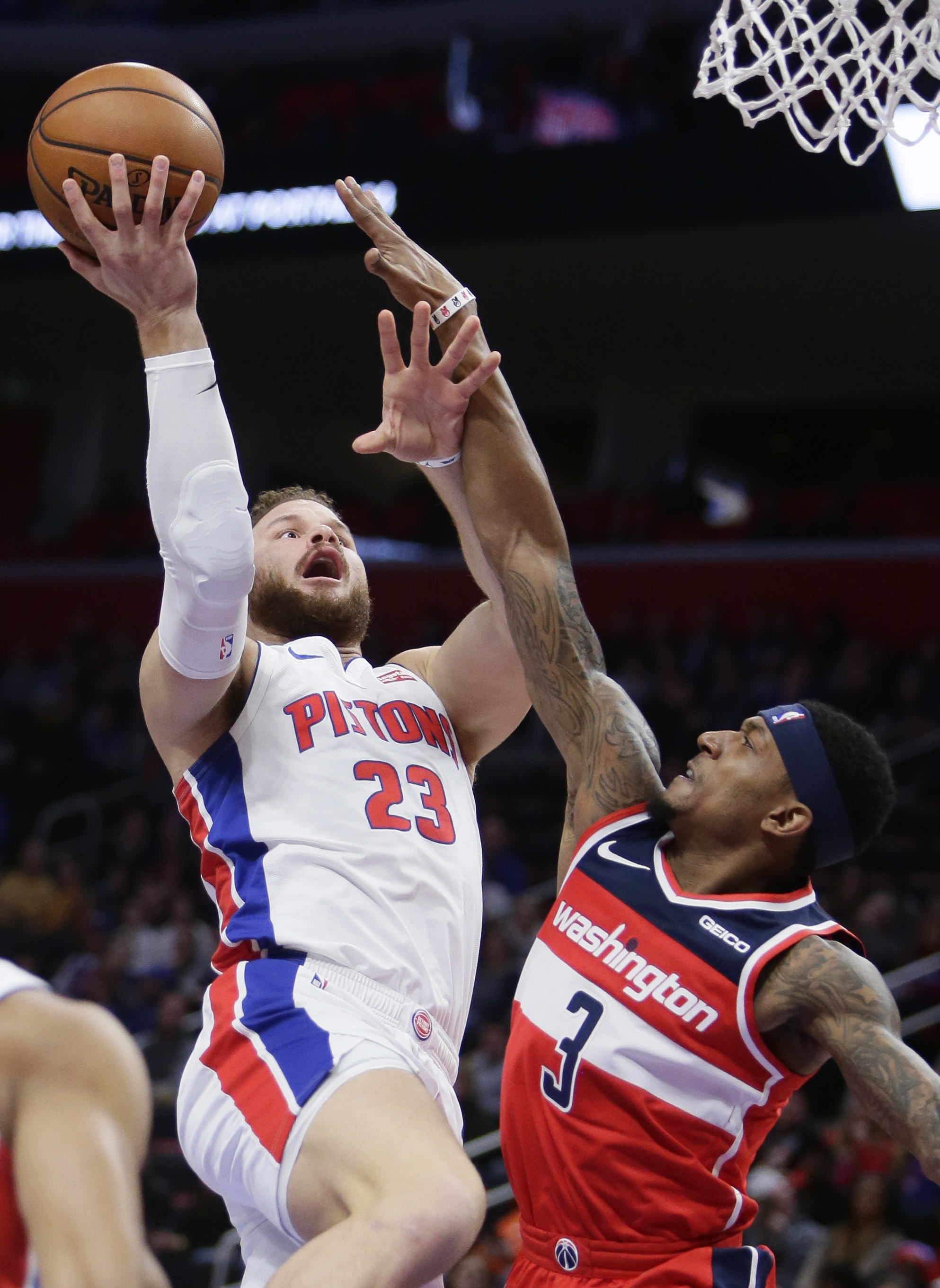 Griffin, Drummond help Pistons pull away from Wizards 106-95