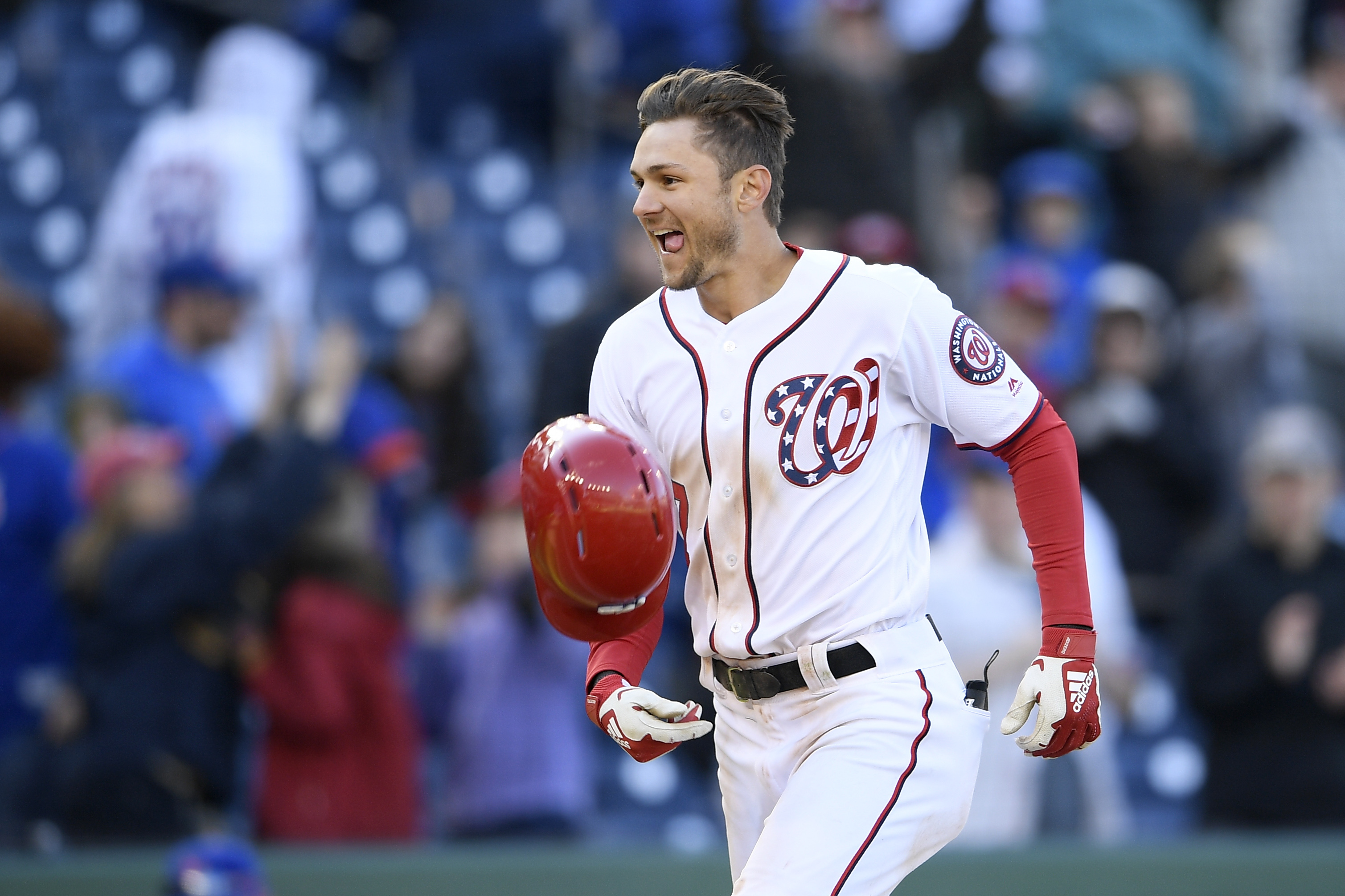 Turner hits 2 HRs as Nationals beat Mets 6-5 for 1st win