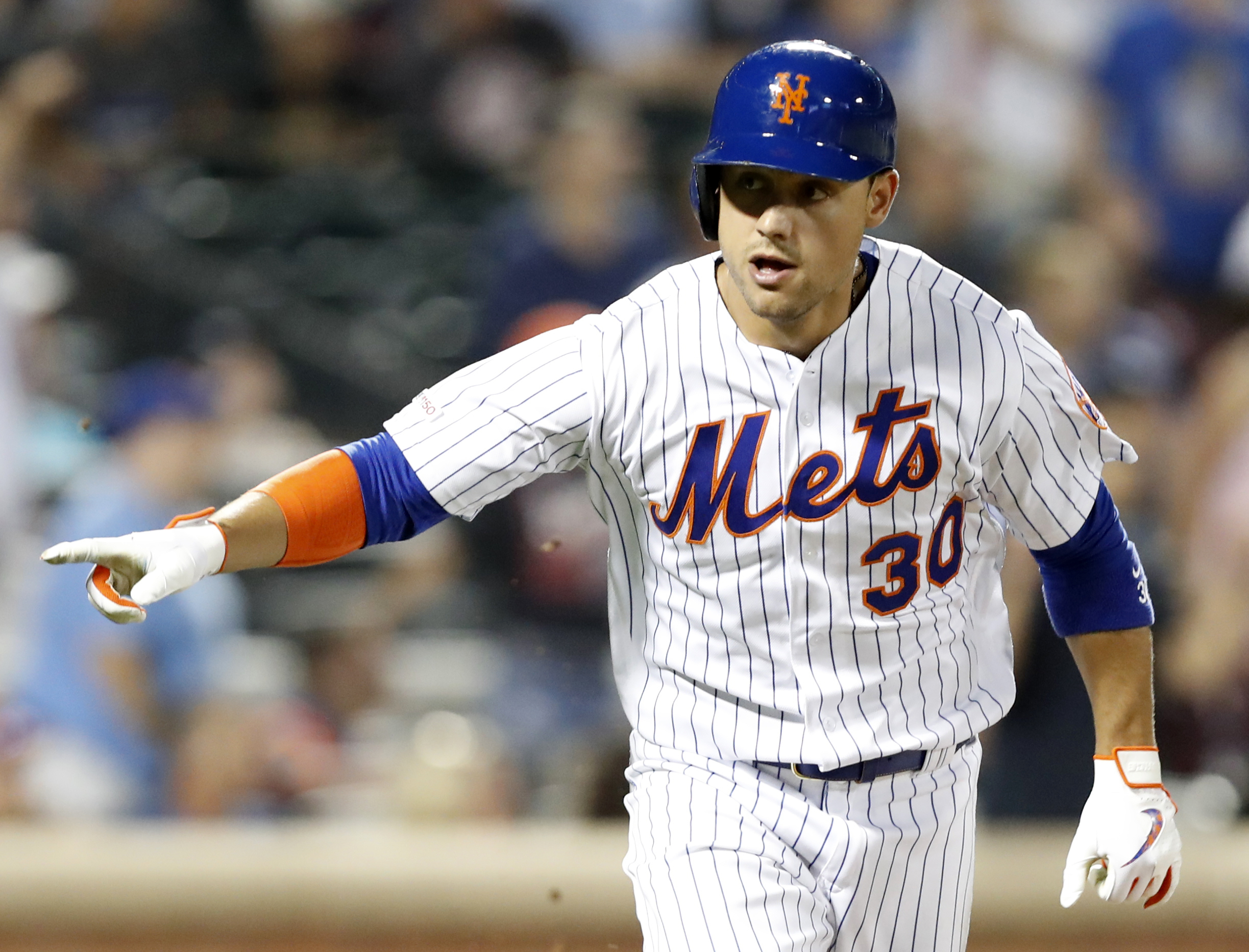 Mets rally in 8th again, beat Yankees 4-2 in Subway Series