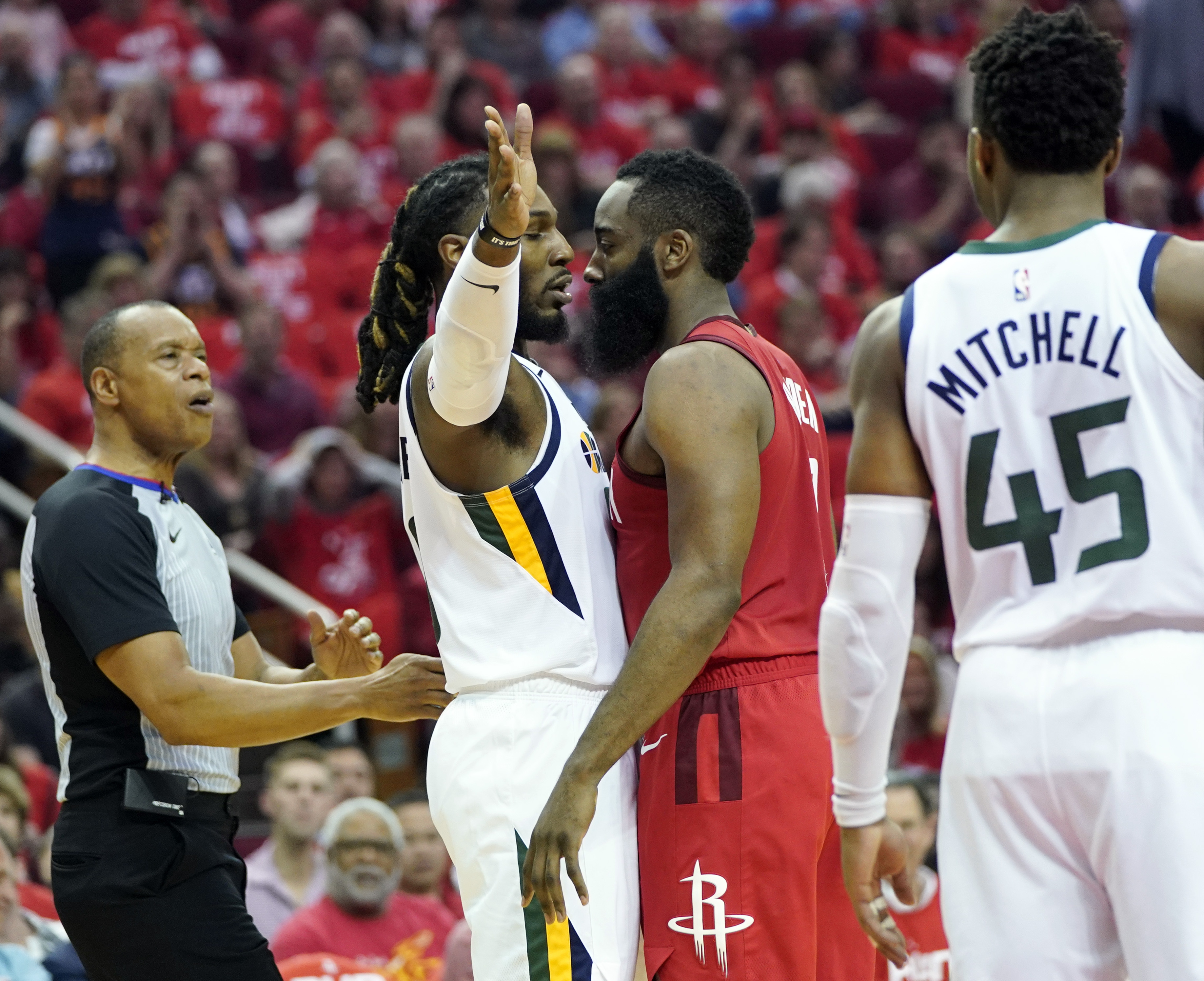 Rockets advance, wait to see if they'll get shot at Warriors